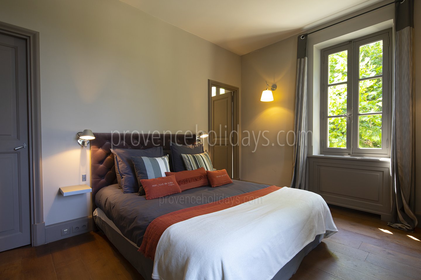 73 - Mas des Étoiles: Villa: Bedroom