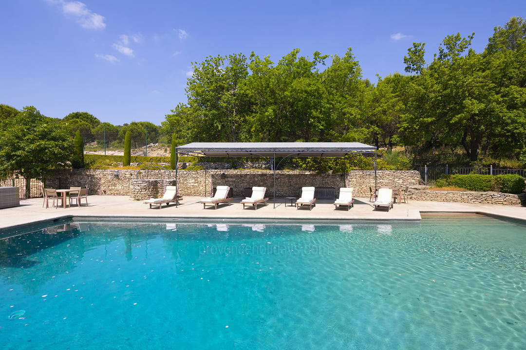30 - La Roseraie: Villa: Pool