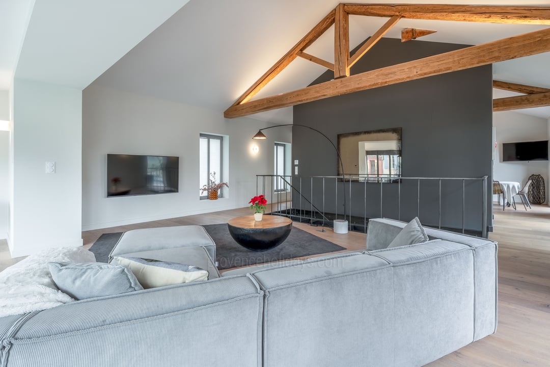 10 - Côté Sorgue: Villa: Interior