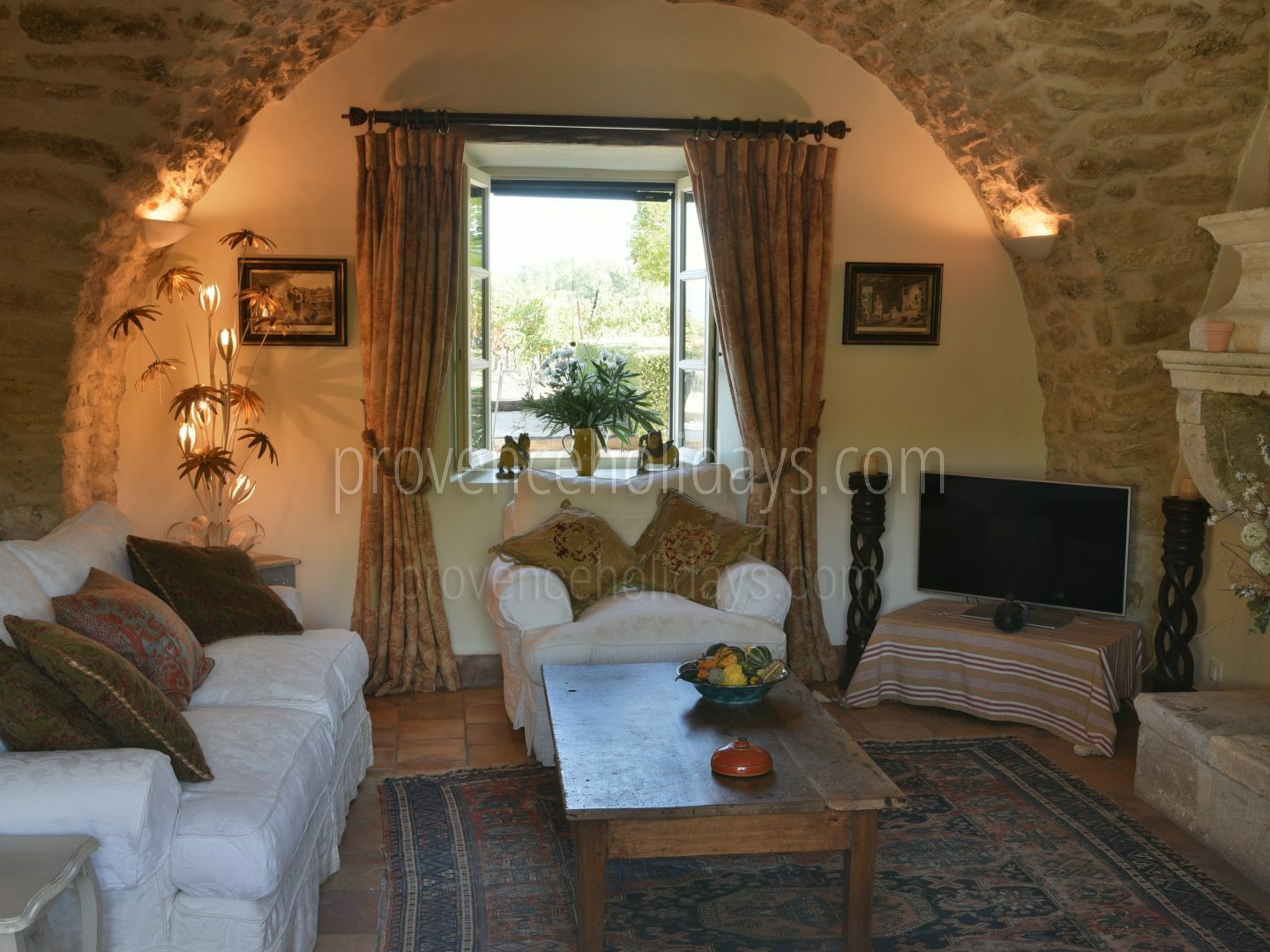 39 - Le Mas des Buis: Villa: Interior