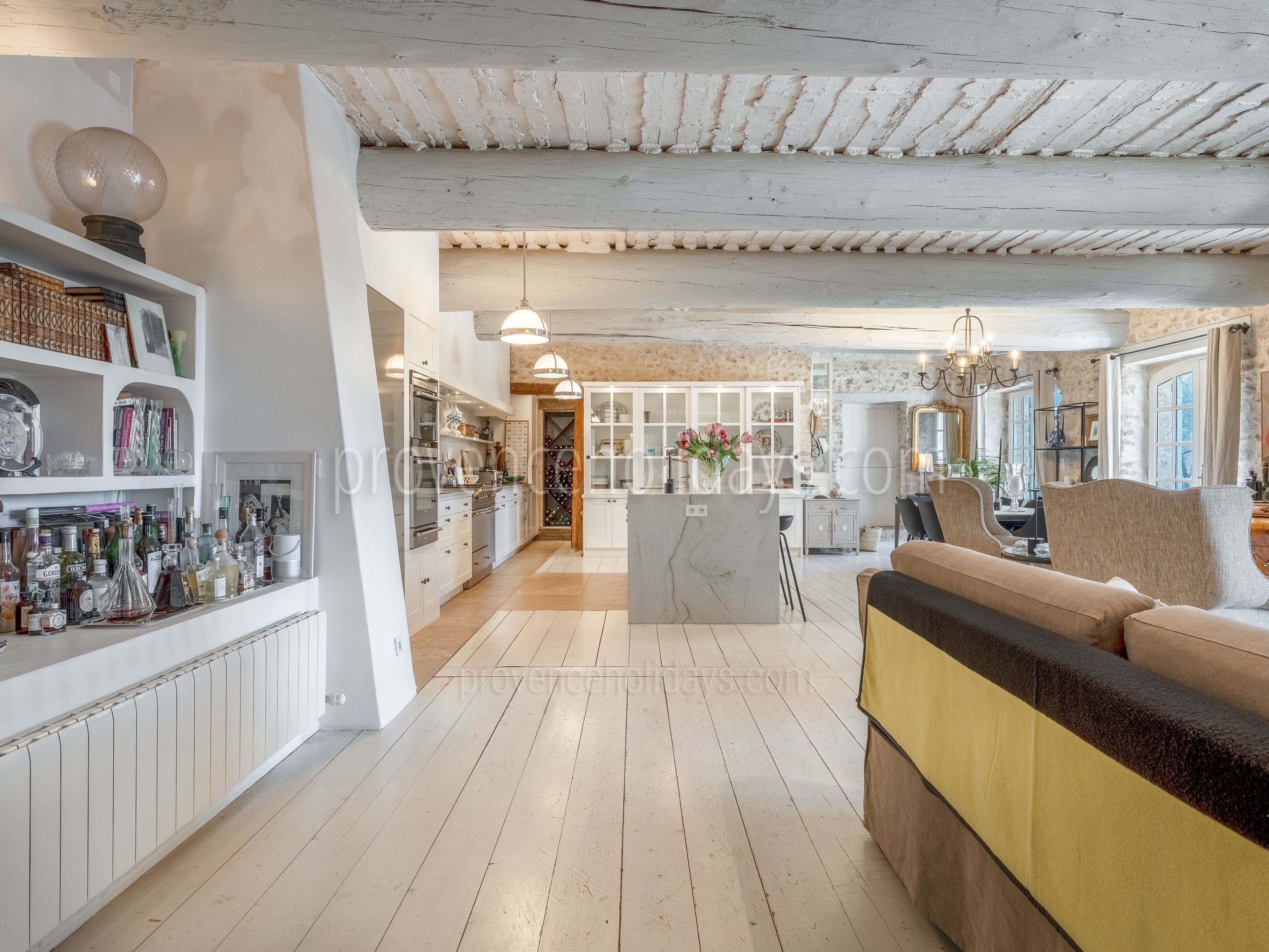 18 - L\'Écrin de Lagnes: Villa: Interior