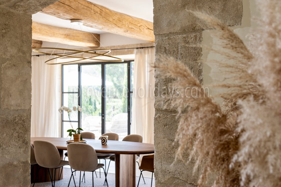 122 - Le Loup des Alpilles: Villa: Interior