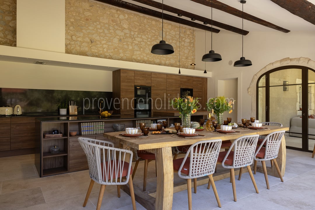 20 - Le Mas des Magnans: Villa: Interior