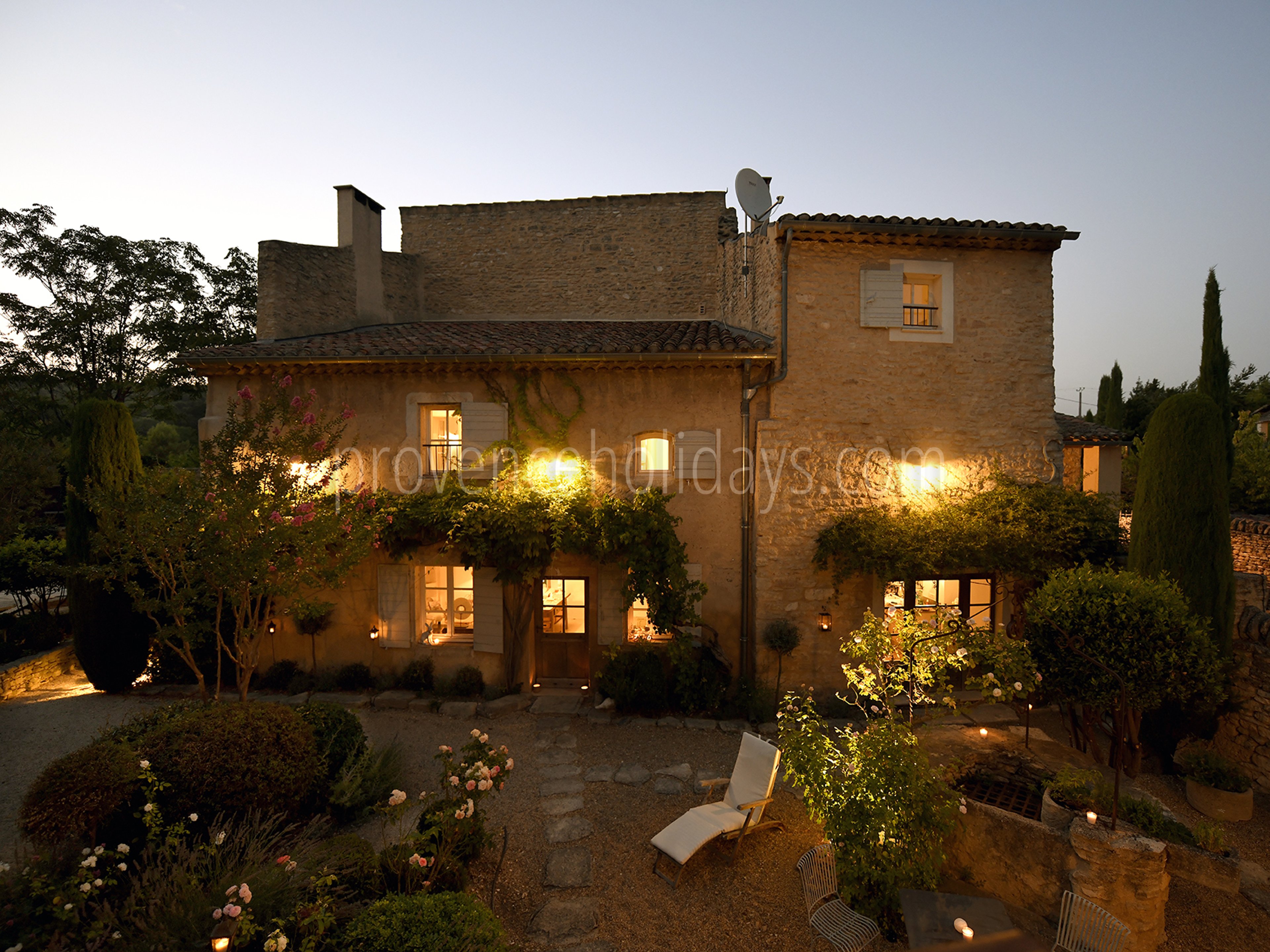 37 - Mas Cabrières: Villa: Exterior