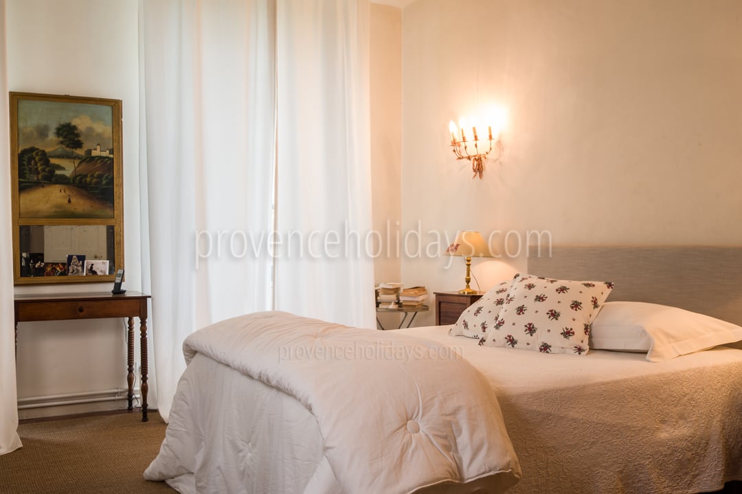 36 - Chez Christelle: Villa: Bedroom