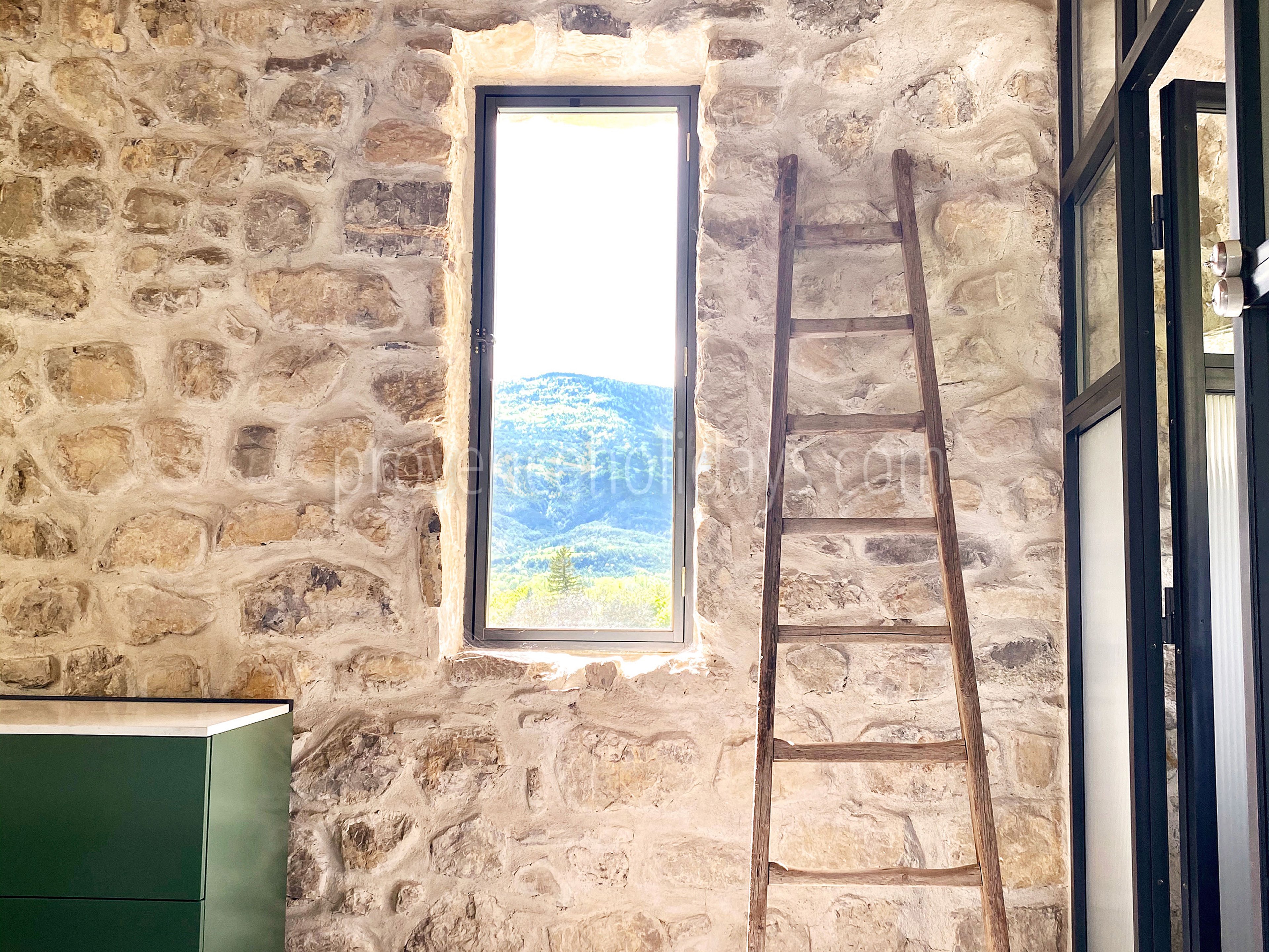 37 - Mas Villard: Villa: Interior
