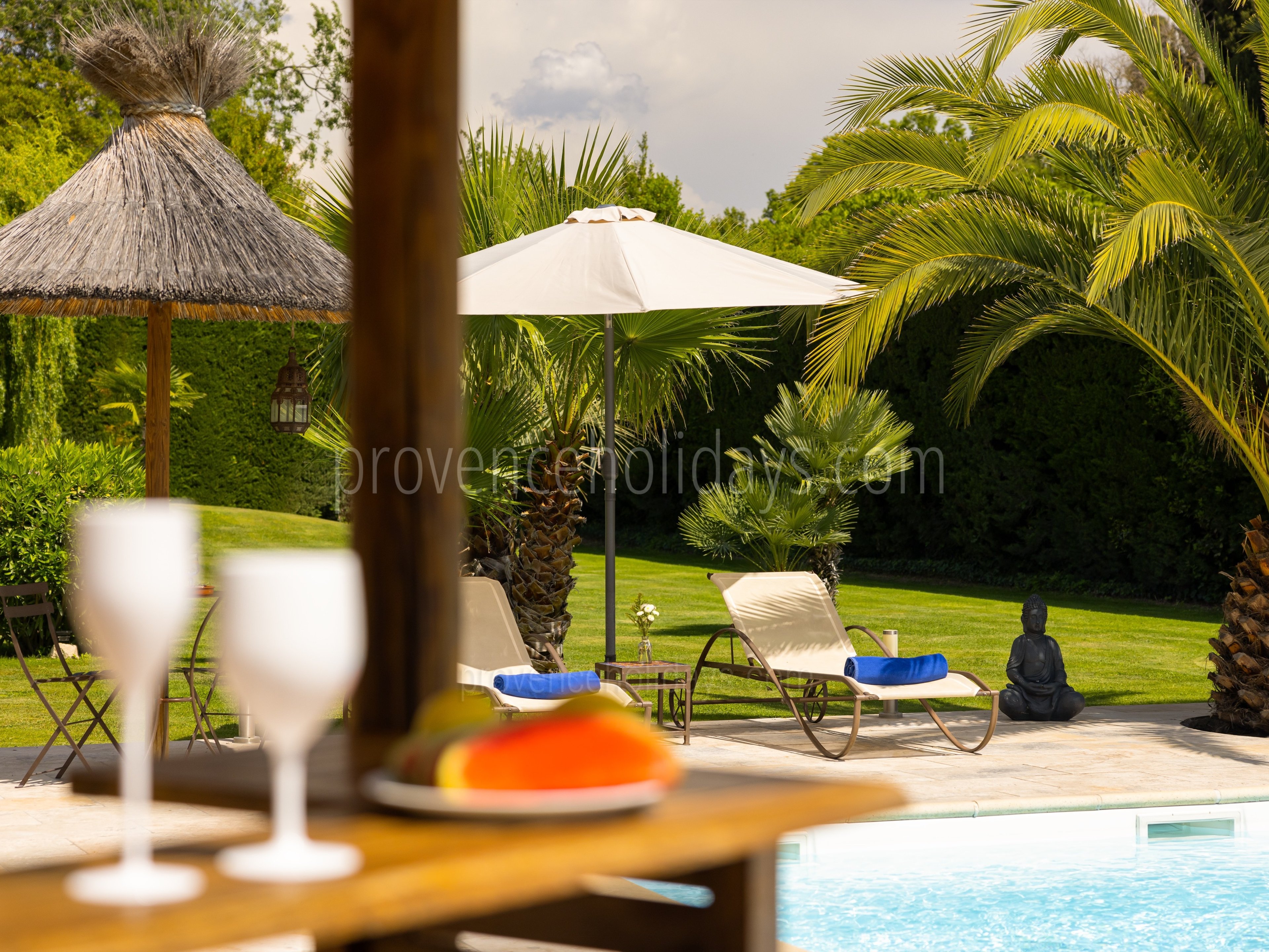 11 - Mas de l\'Oiseau: Villa: Exterior