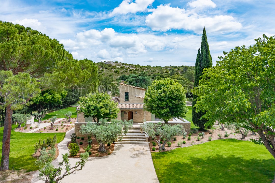 54 - Mas des Cistes: Villa: Exterior