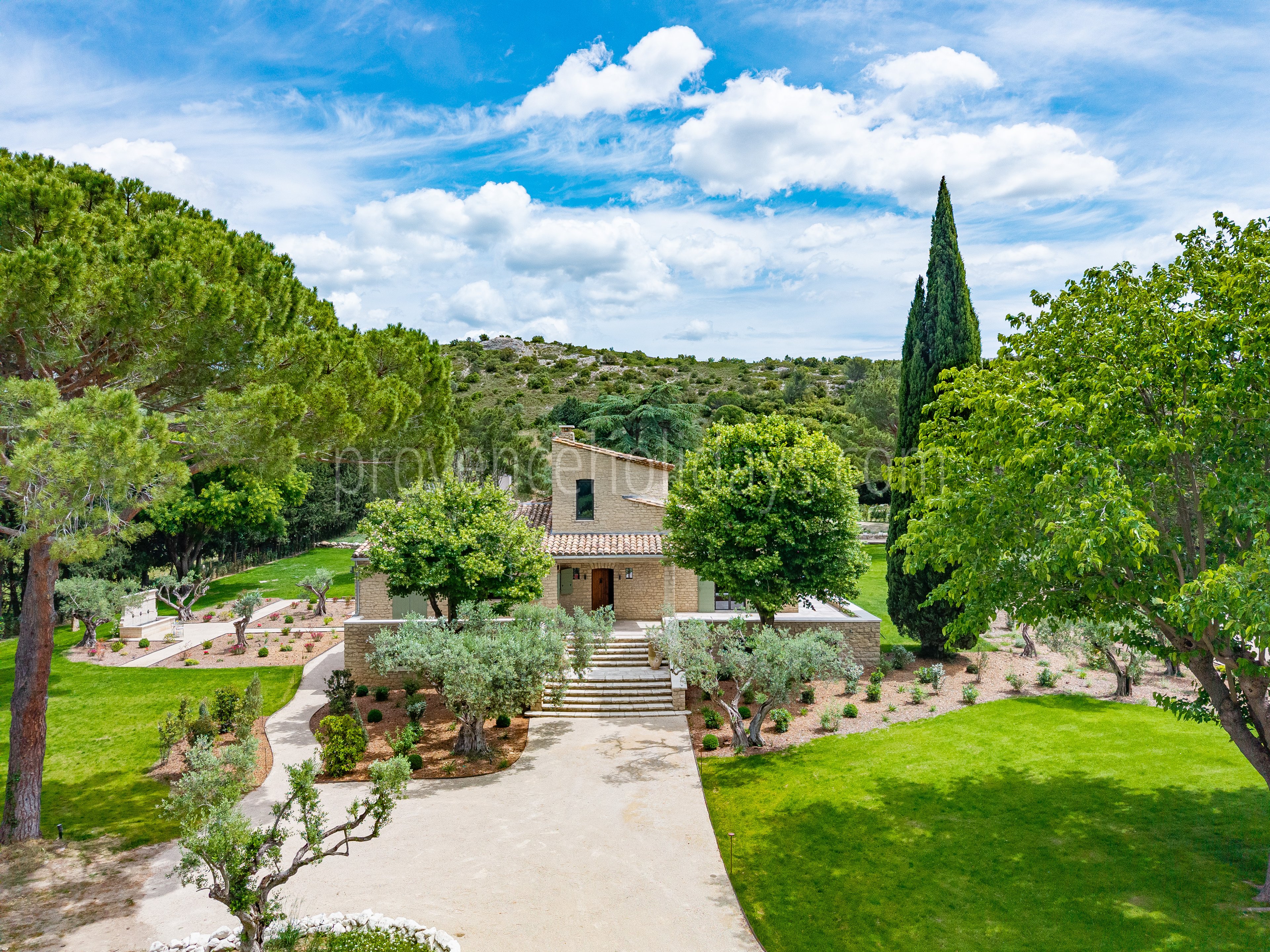 54 - Mas des Cistes: Villa: Exterior
