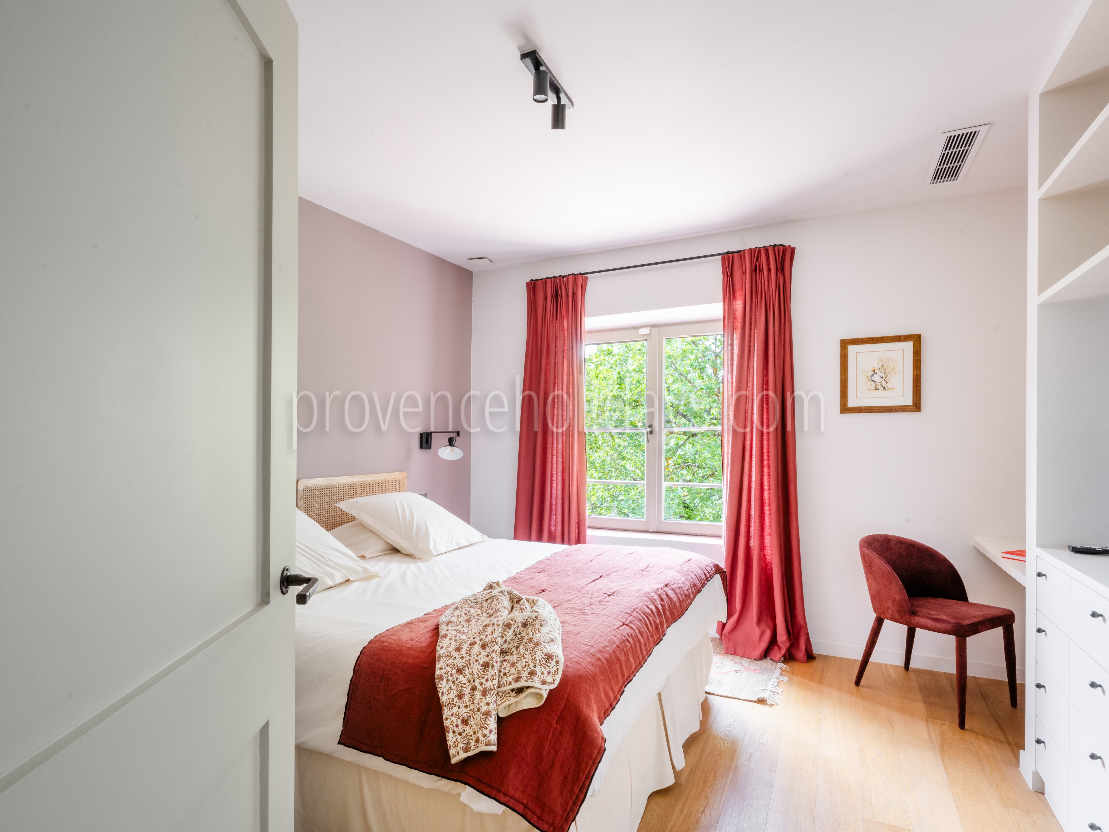 18 - Bergerie des Vignes: Villa: Bedroom