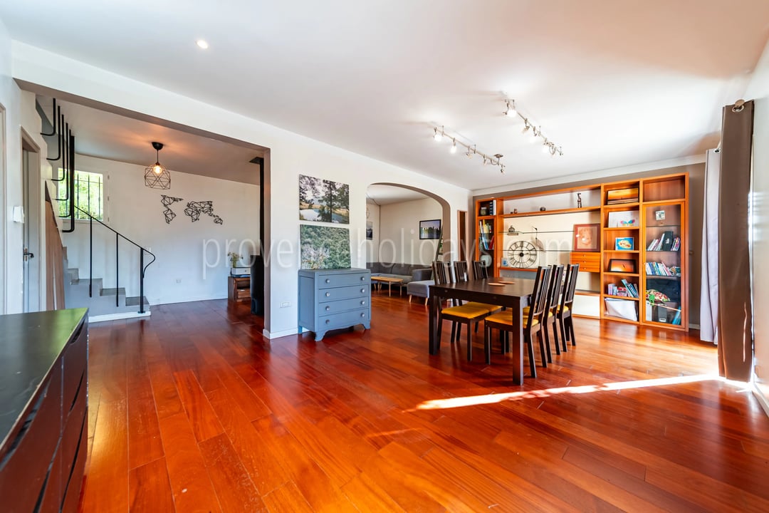 3 - Character house in Cabrières-d’Avignon: Villa: Interior