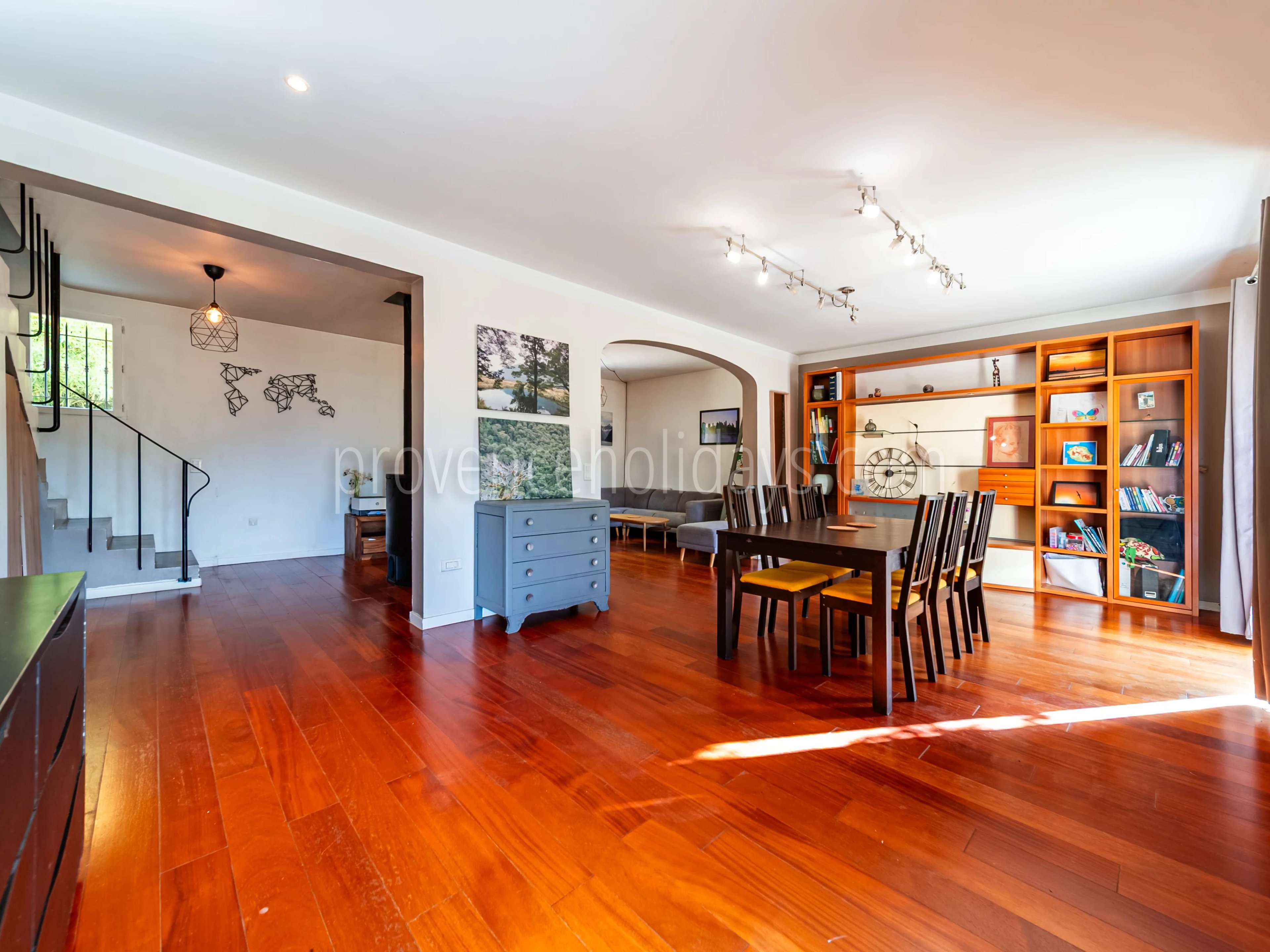 3 - Character house in Cabrières-d’Avignon: Villa: Interior