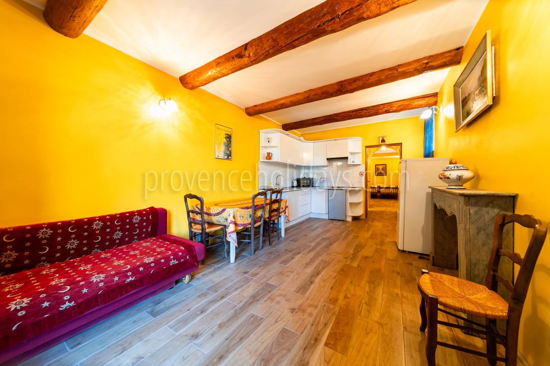 7 - Character estate in Cucuron: Villa: Interior