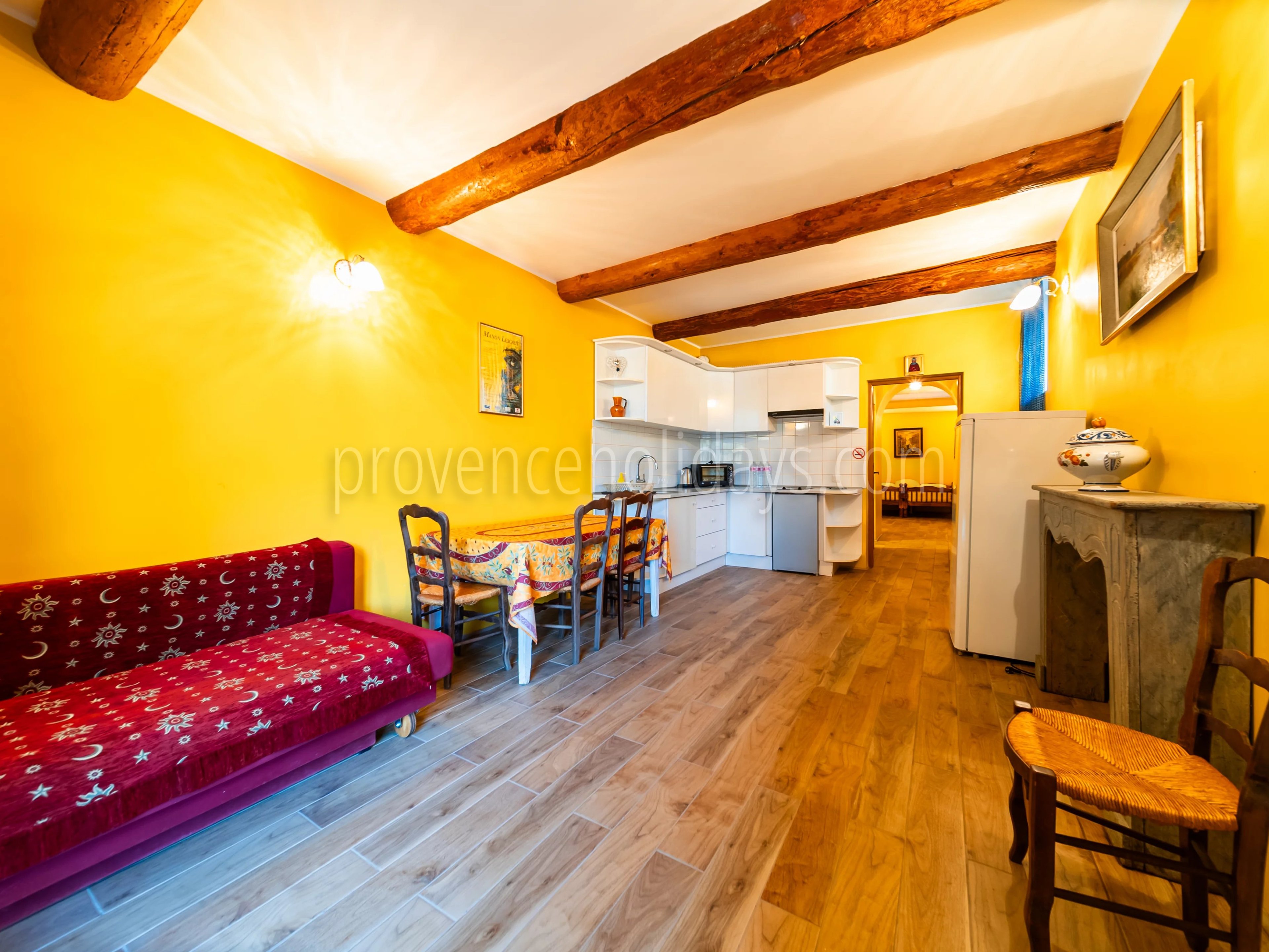 7 - Character estate in Cucuron: Villa: Interior