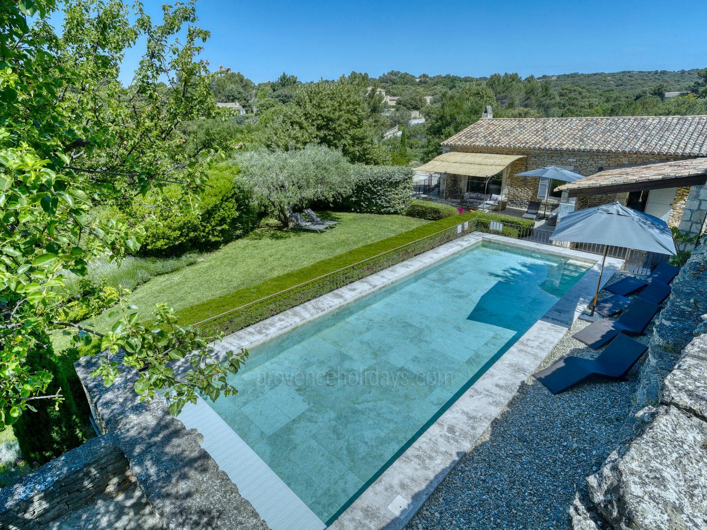 6 - Les Terrasses de Gordes: Villa: Pool