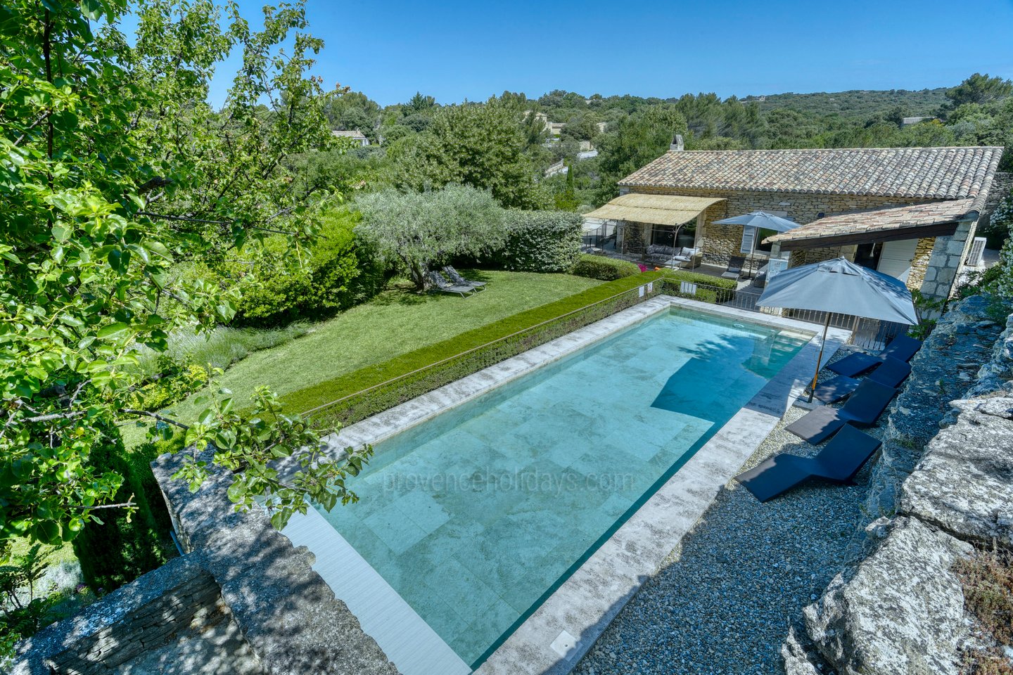 6 - Les Terrasses de Gordes: Villa: Pool