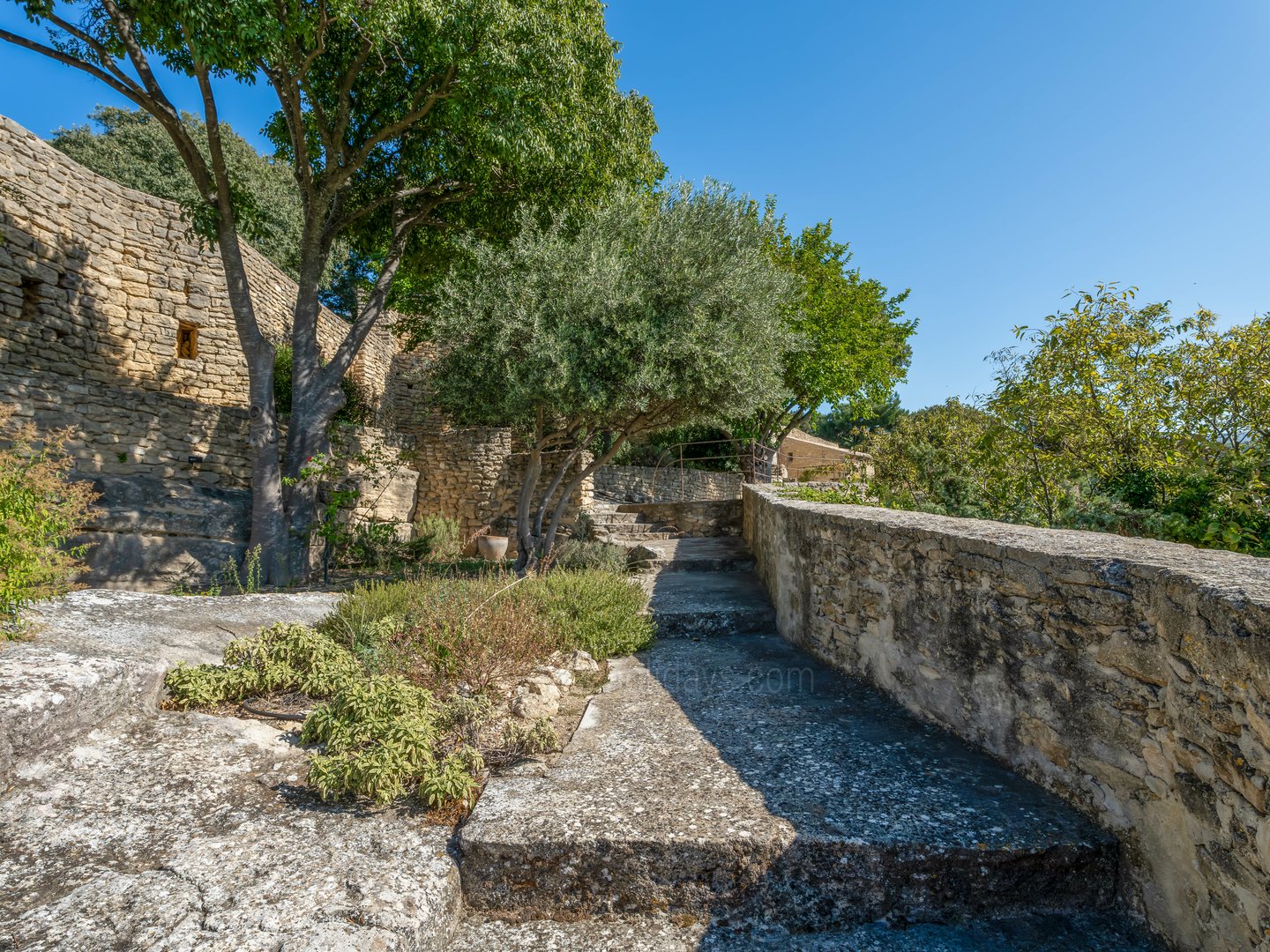 30 - Château de la Roque: Villa: Exterior