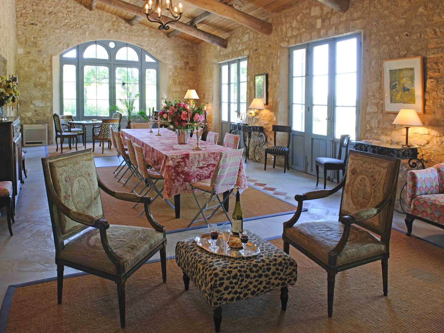 27 - Chez Martine: Villa: Interior