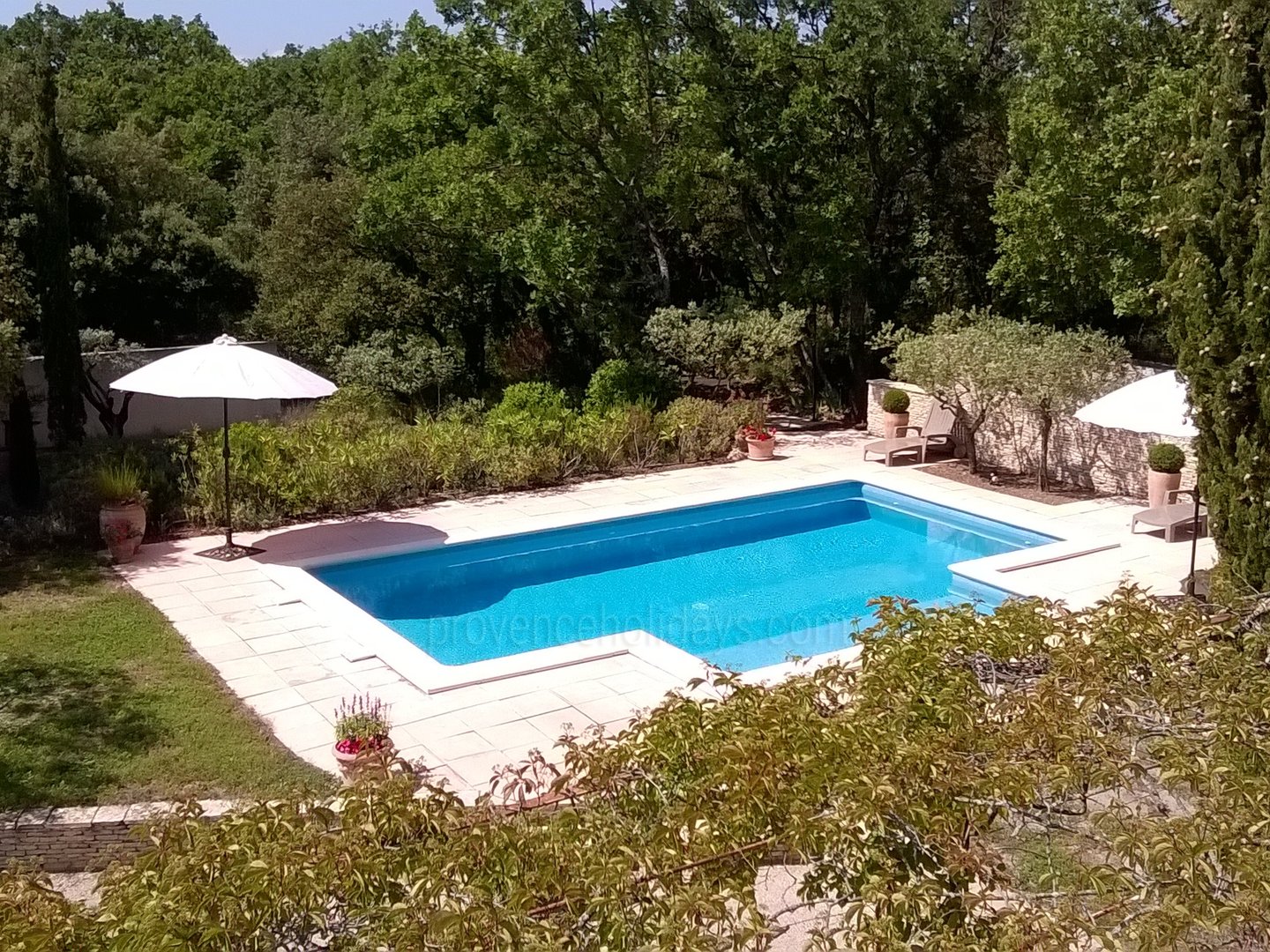 16 - Chez Jackie: Villa: Pool