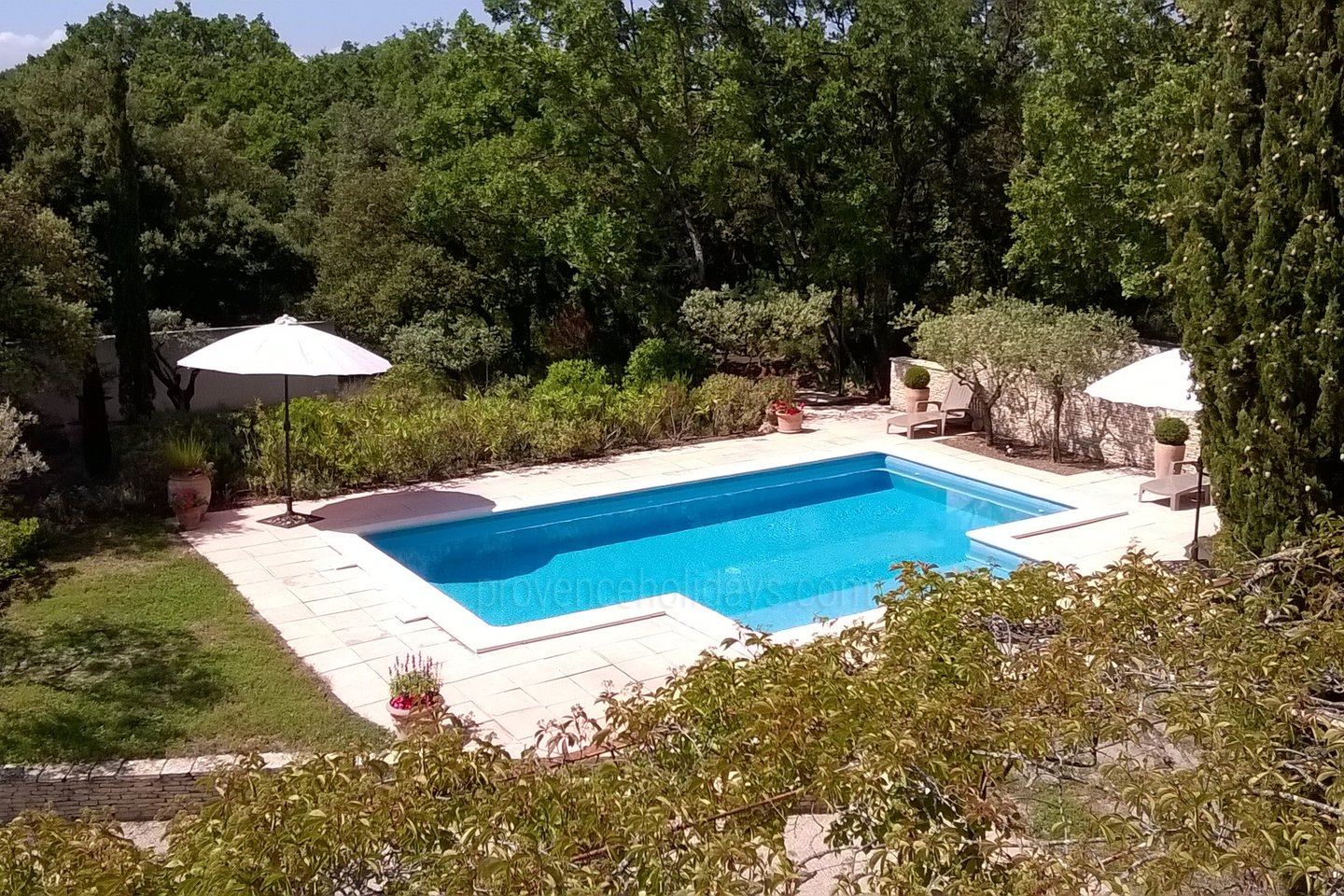 16 - Chez Jackie: Villa: Pool