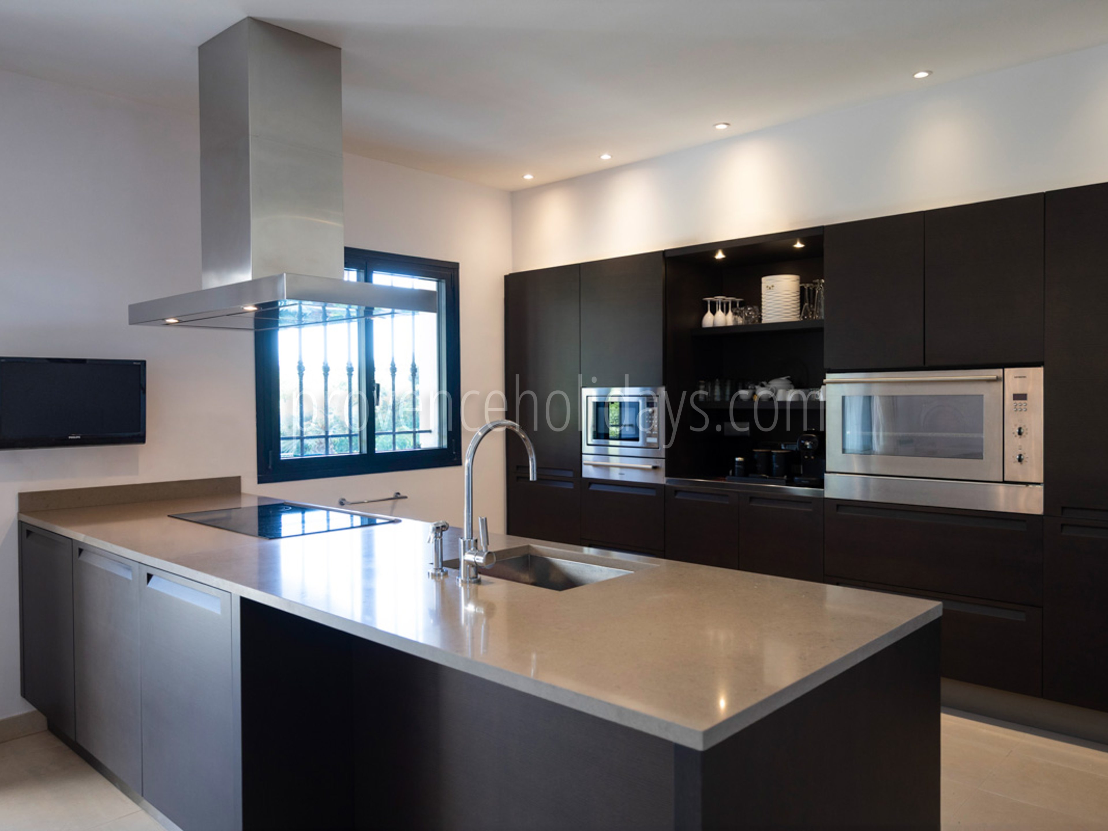 8 - Villa Belval: Villa: Interior