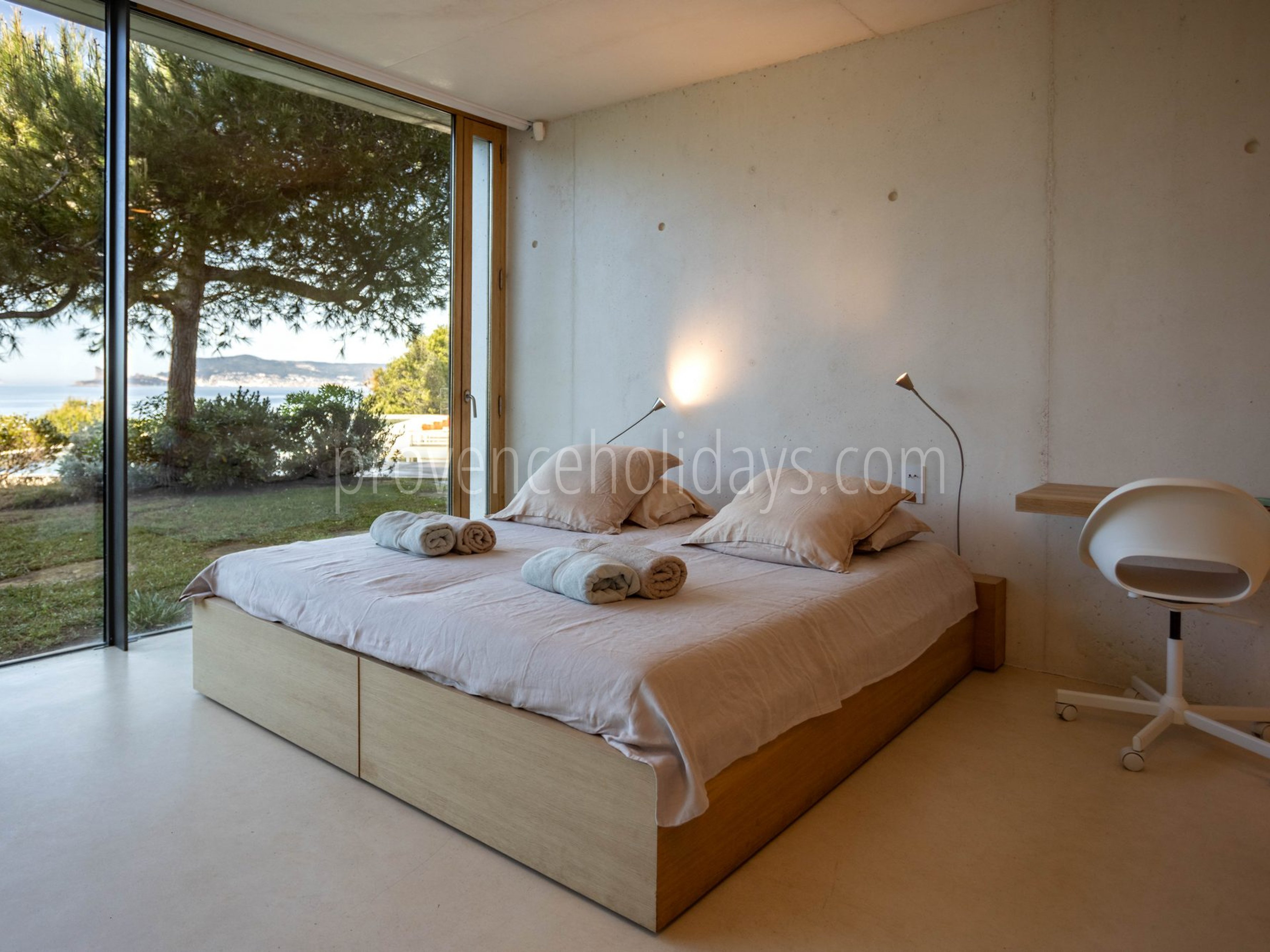 21 - Villa Equinoxe: Villa: Bedroom