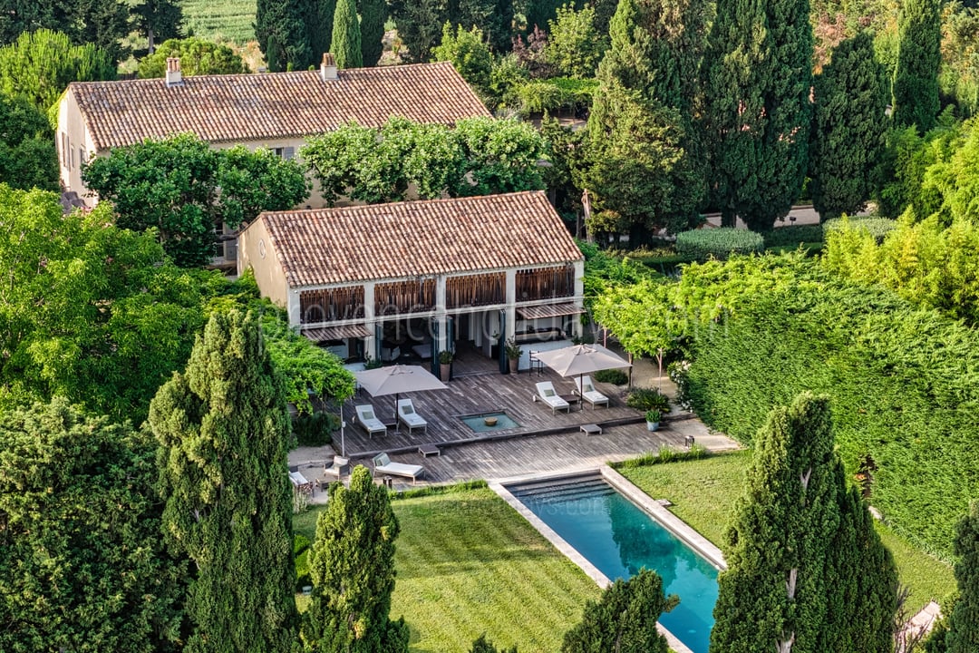 98 - Mas des Étoiles: Villa: Exterior