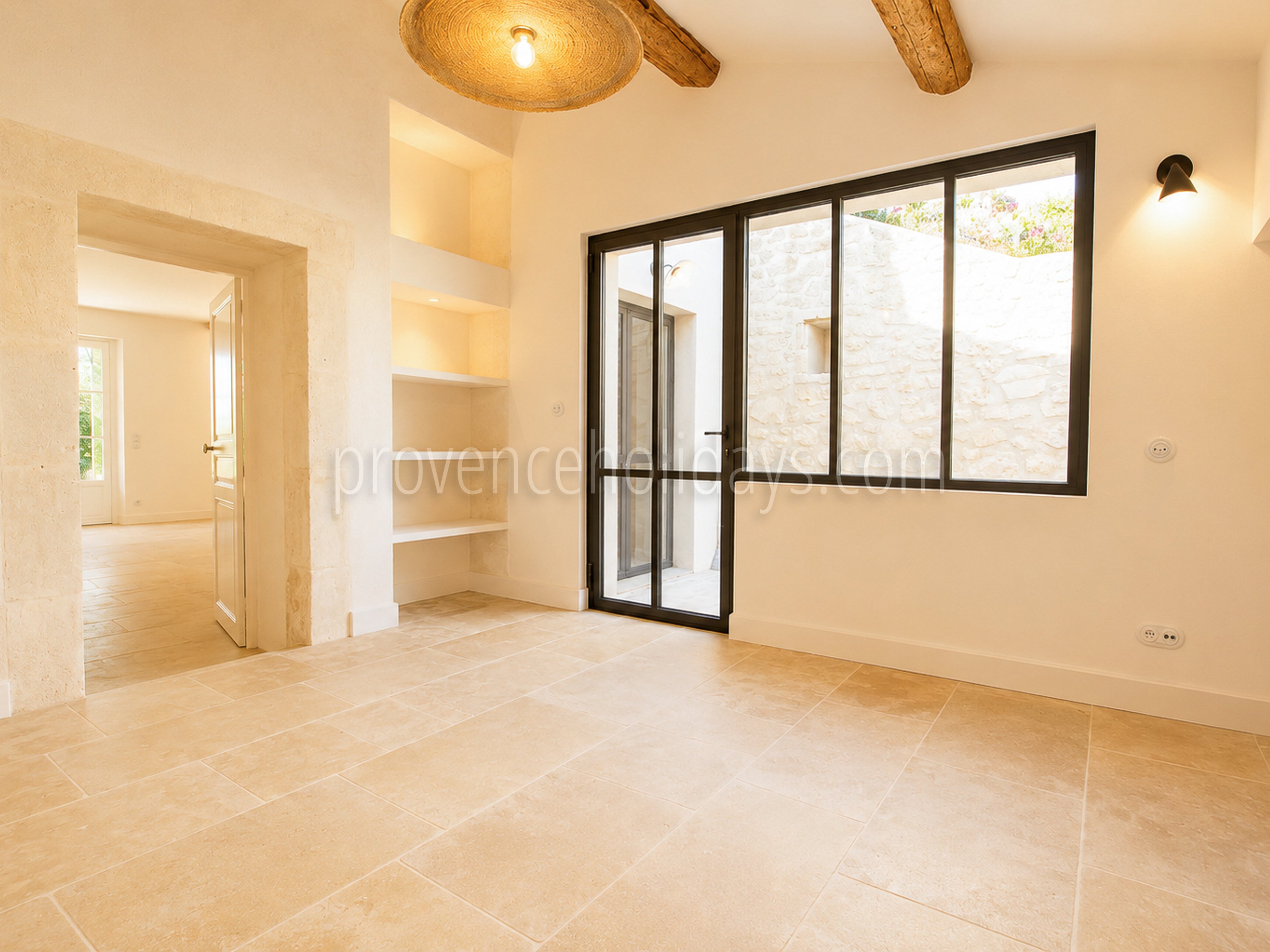 17 - Renoviertes Dorfhaus in Maussane-les-Alpilles: Villa: Bedroom