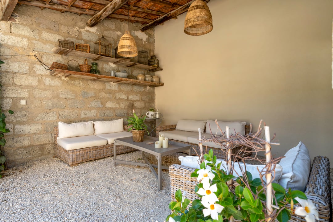 3 - La Vieille Grange: Villa: Interior