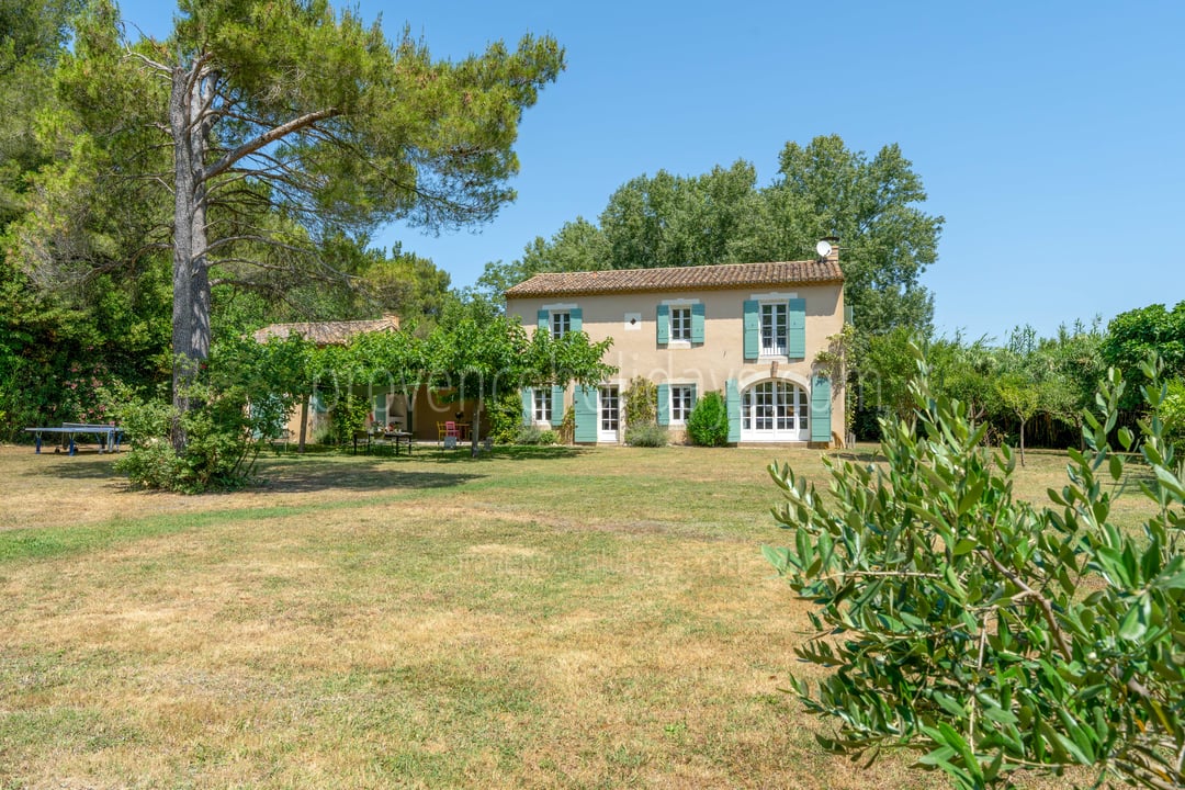 20 - Villa des Alpines: Villa: Exterior