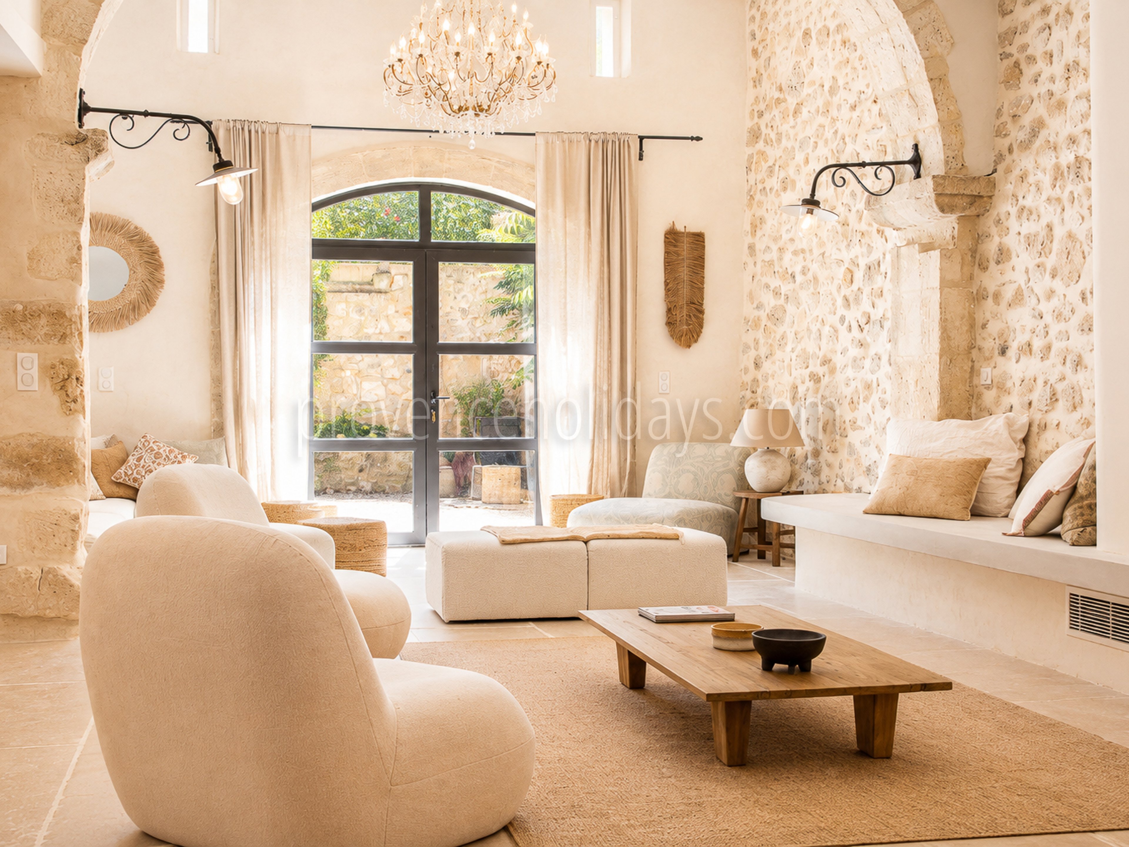 21 - Mas rénové à pied d\'Eygalières: Villa: Interior