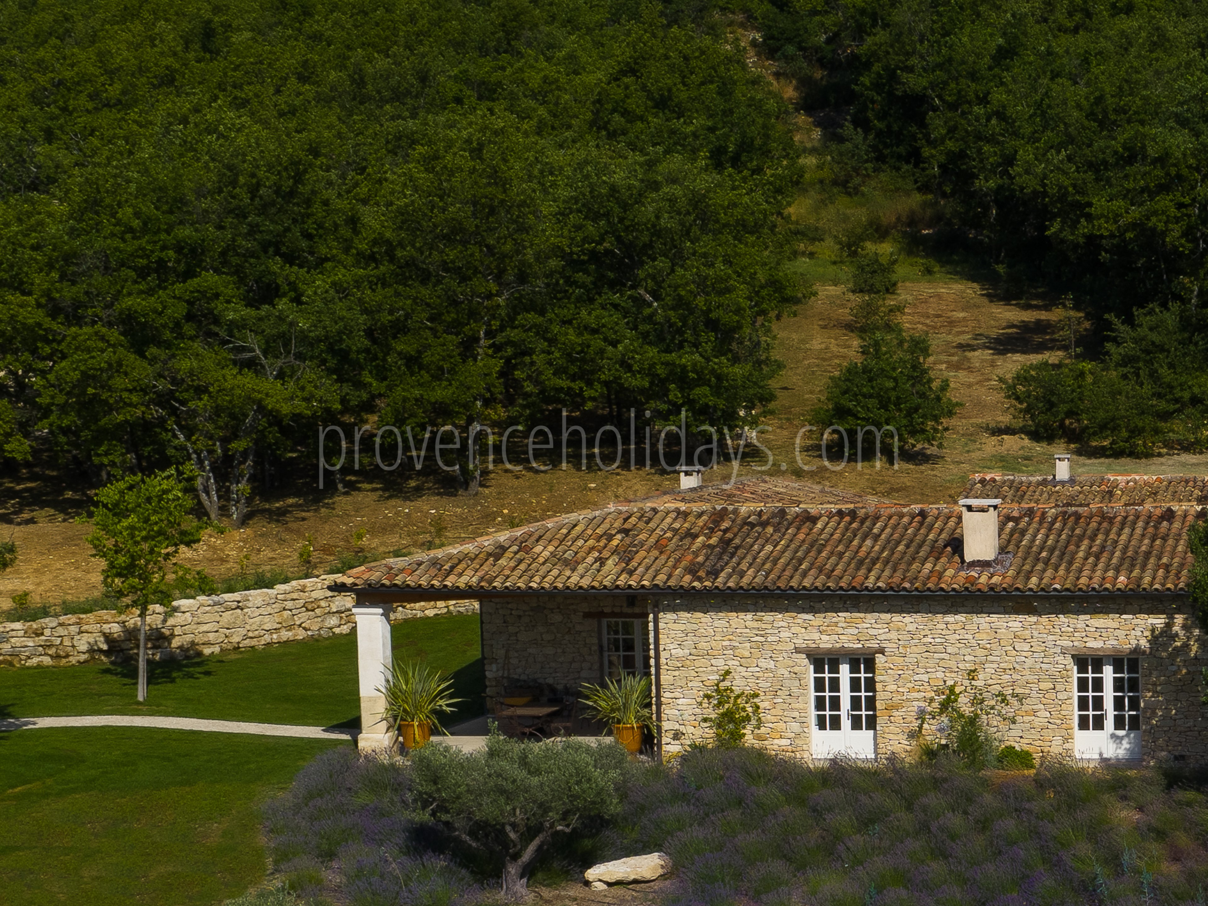 136 - Villa Les Cascades: Villa: Exterior