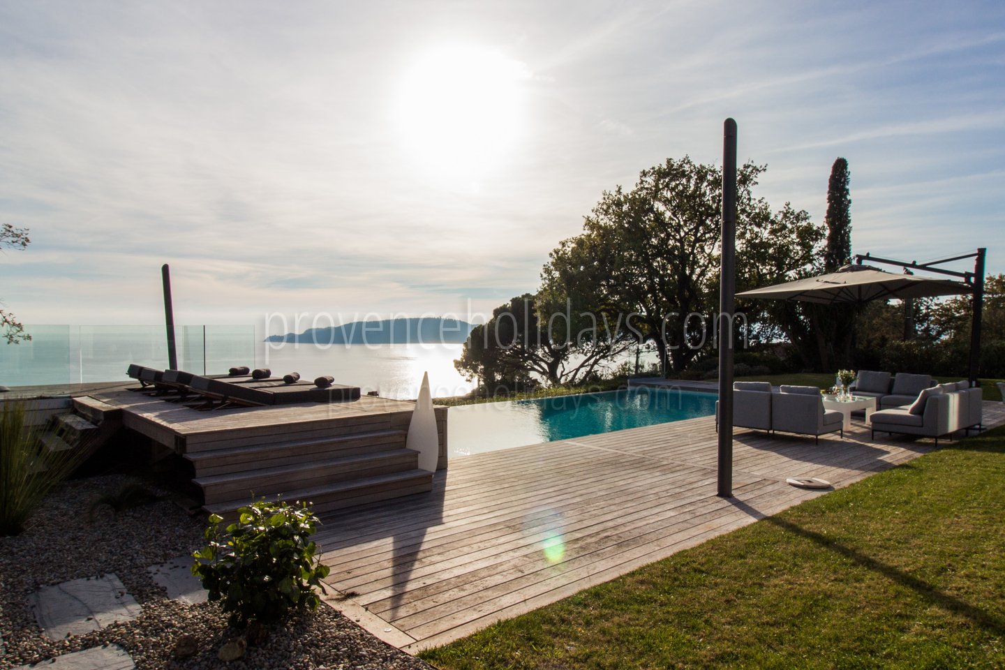 24 - Villa Toulon: Villa: Exterior