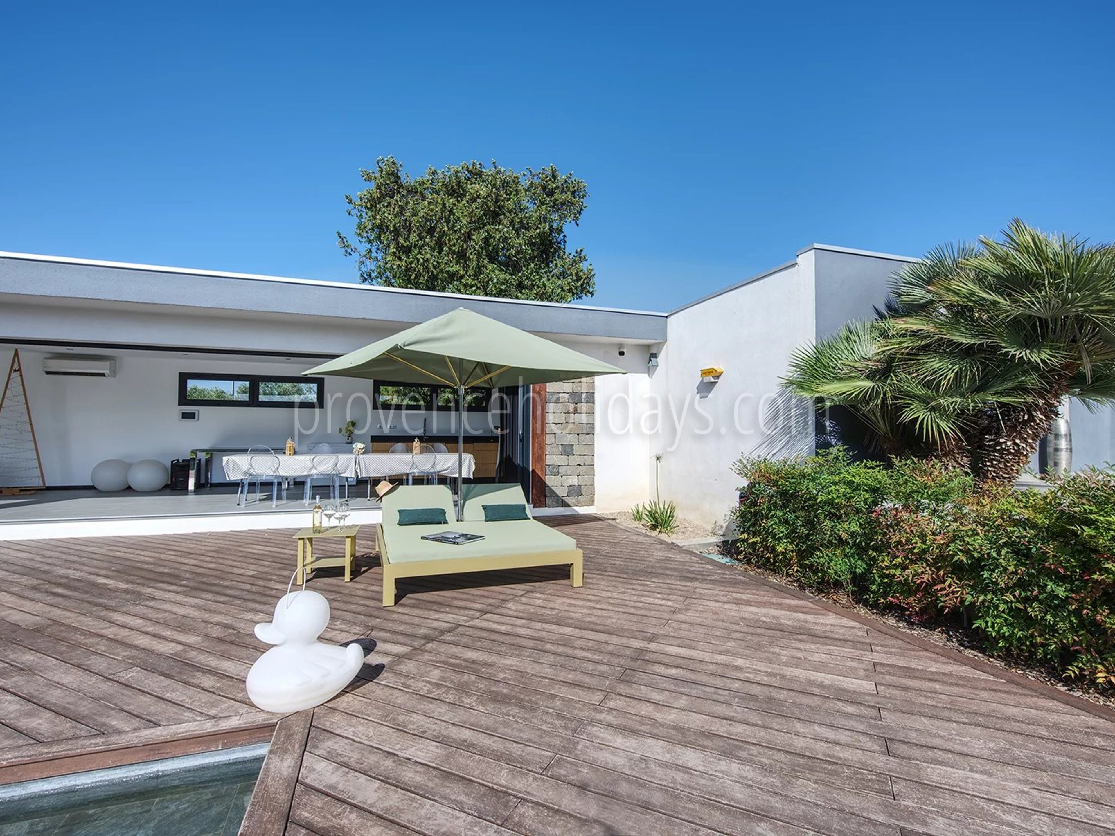 21 - House with pool house in Eyguières: Villa: Pool