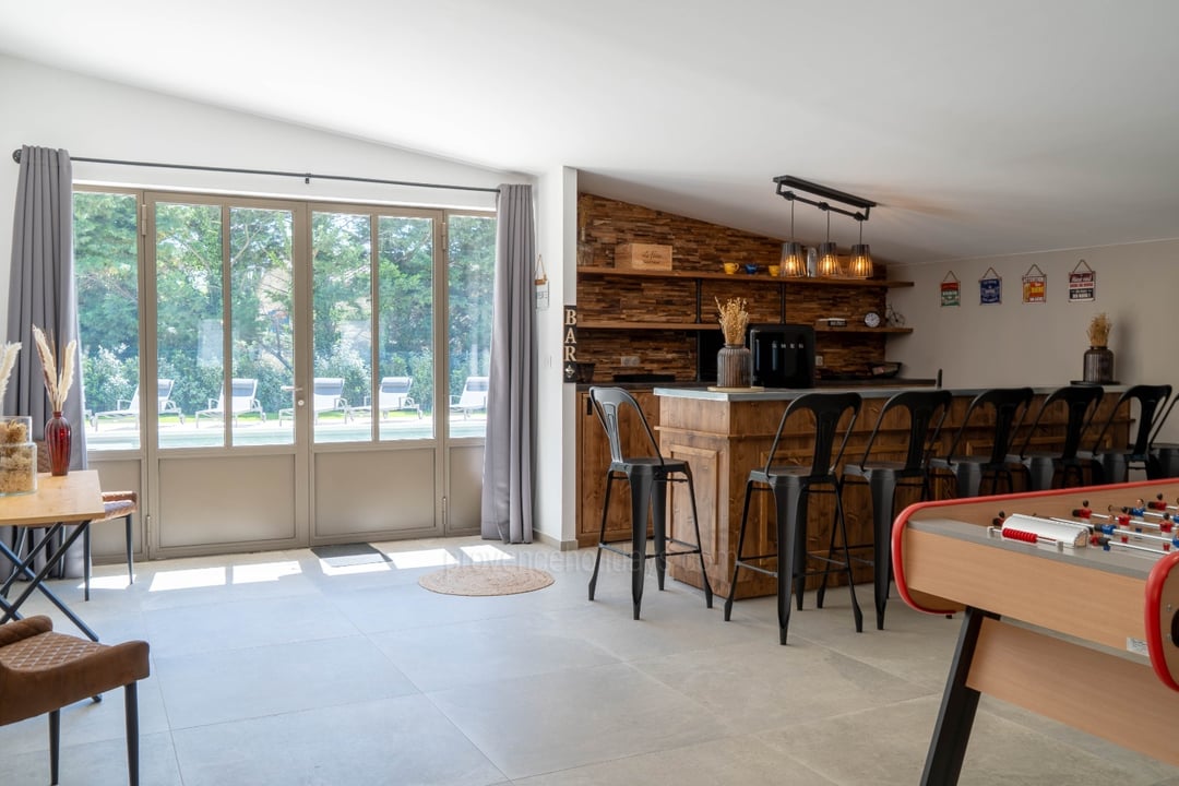 22 - Bastide Leontin: Villa: Interior