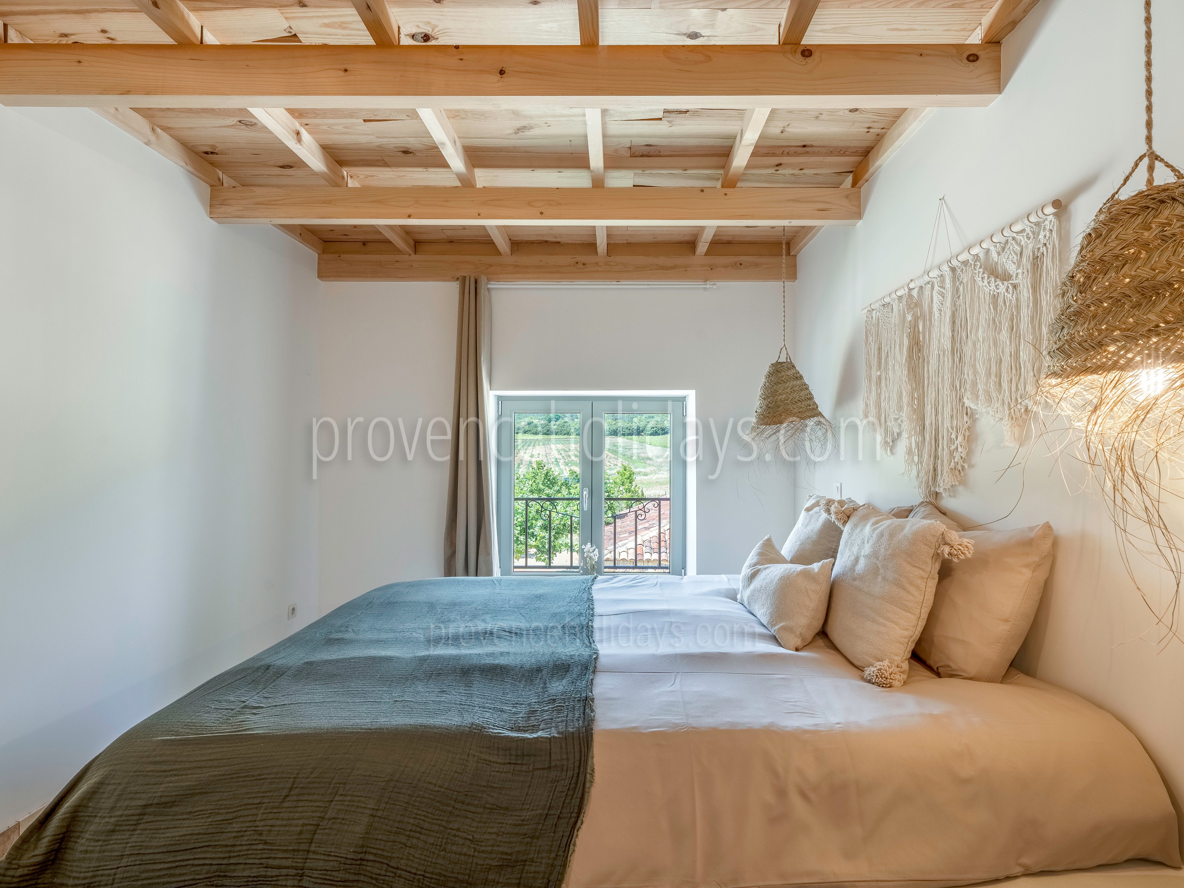 35 - La Bohème: Villa: Bedroom