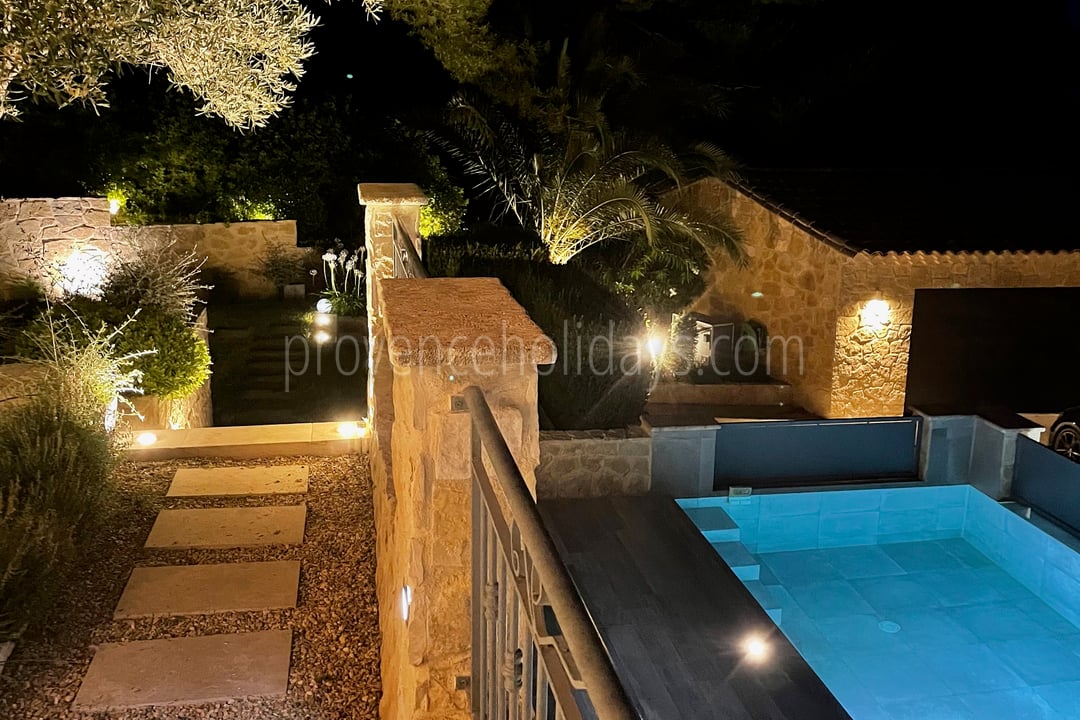 17 - Villa Côté Est: Villa: Pool