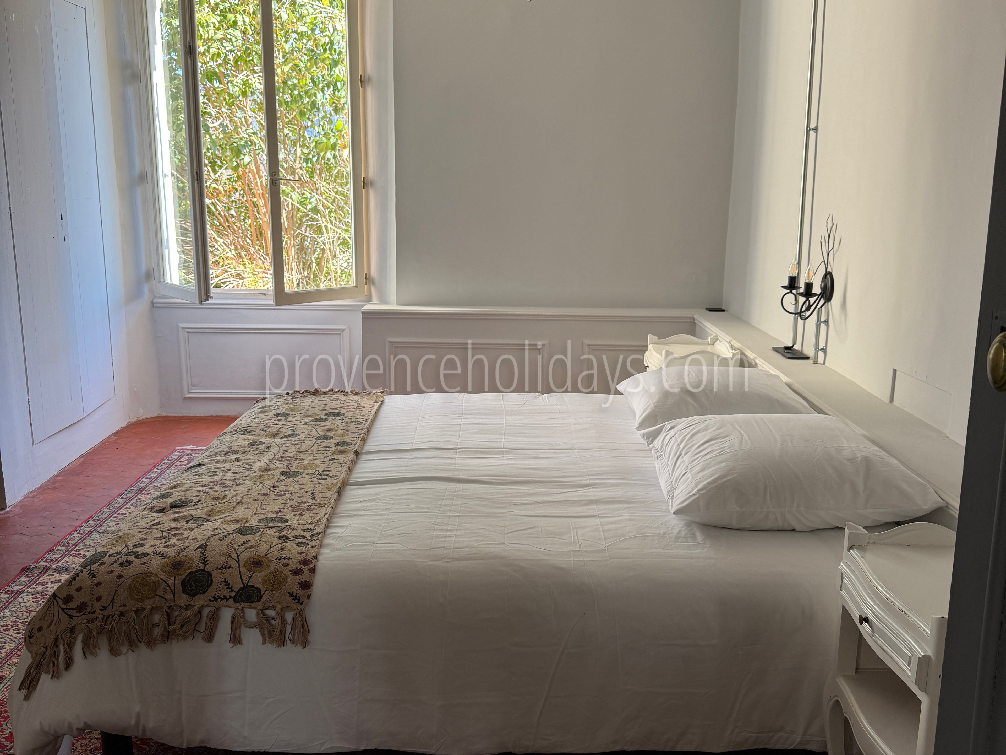 16 - Hotel Olivine: Villa: Bedroom