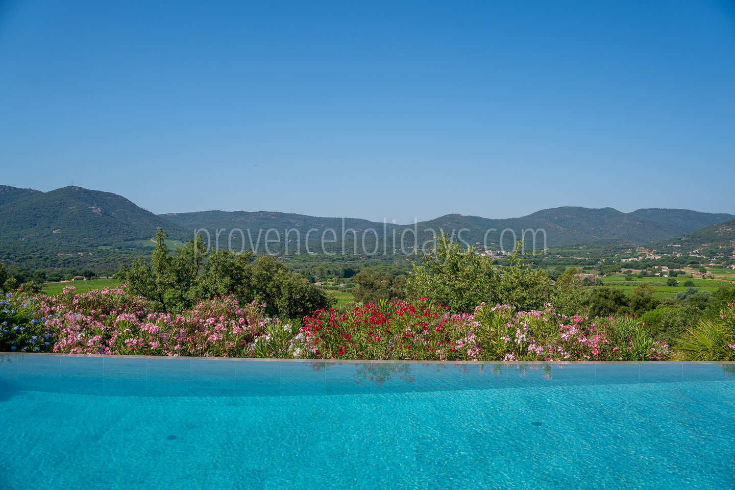 3 - Bastide Azurée: Villa: Pool