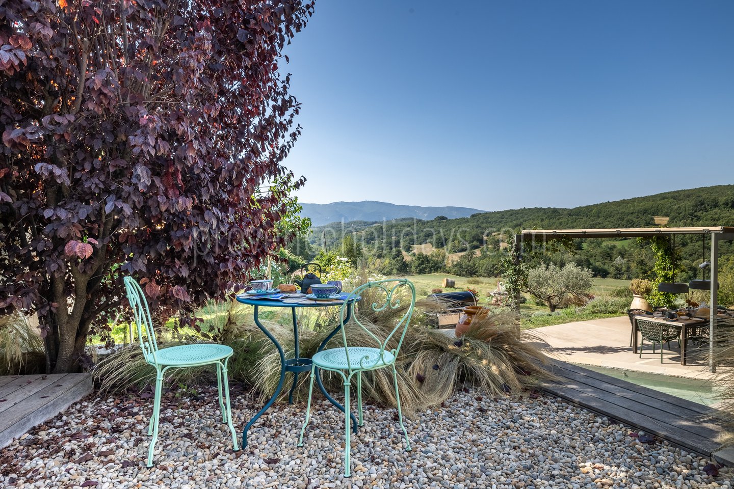 38 - Le Mas du Vallon: Villa: Exterior