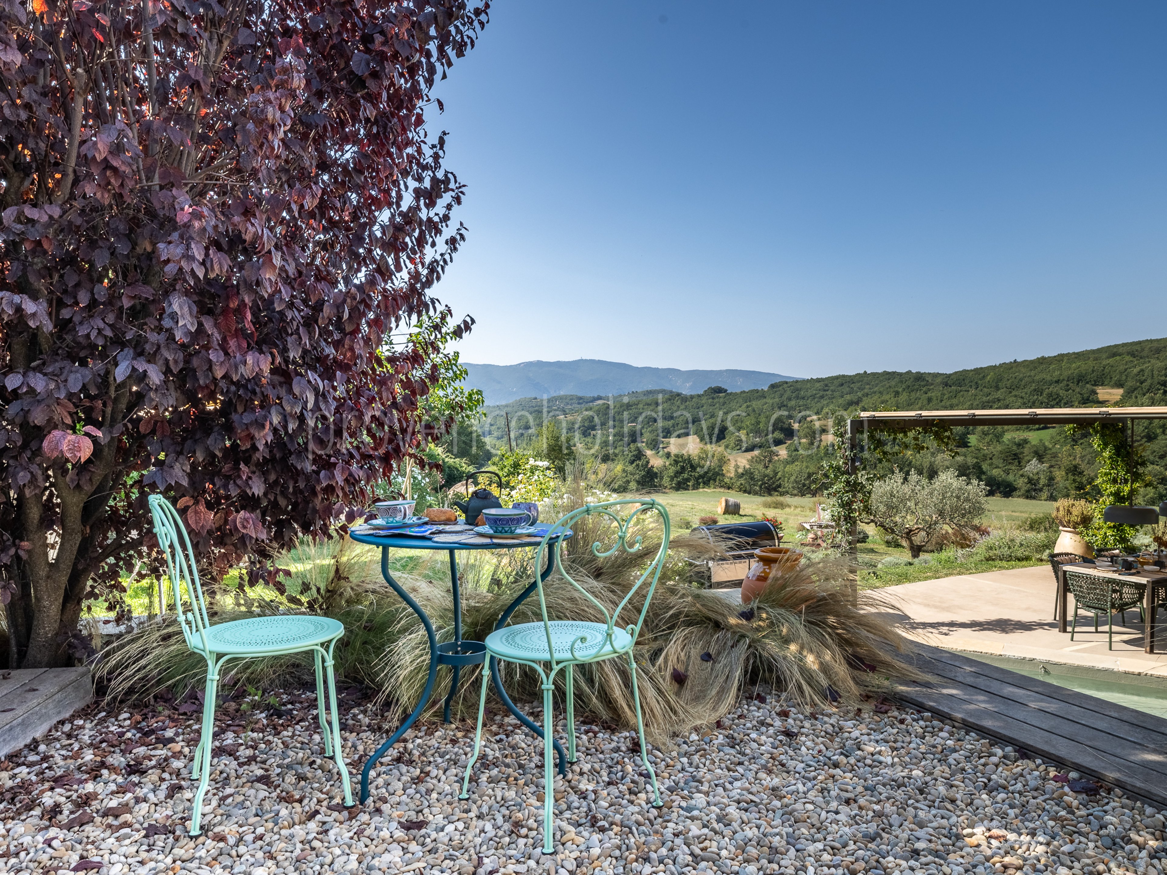 38 - Le Mas du Vallon: Villa: Exterior