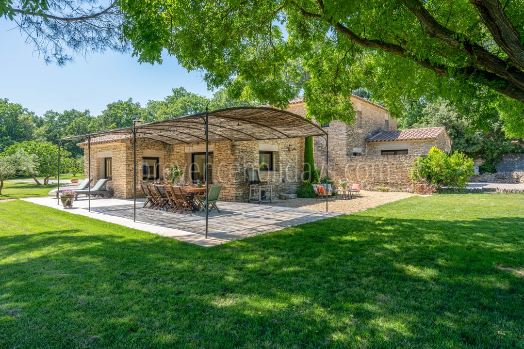 50 - Mas des Firmins: Villa: Exterior