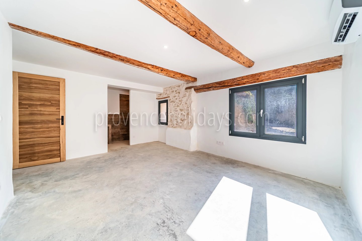 19 - Mas rénové à L\'Isle-sur-la-Sorgue: Villa: Interior