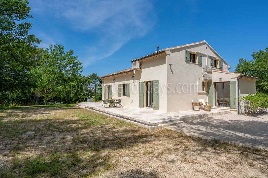 32 - Villa Arcadia: Villa: Exterior