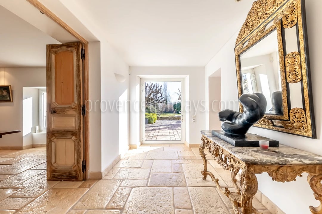 17 - Karaktervolle mas in Vaison-la-Romaine: Villa: Interior