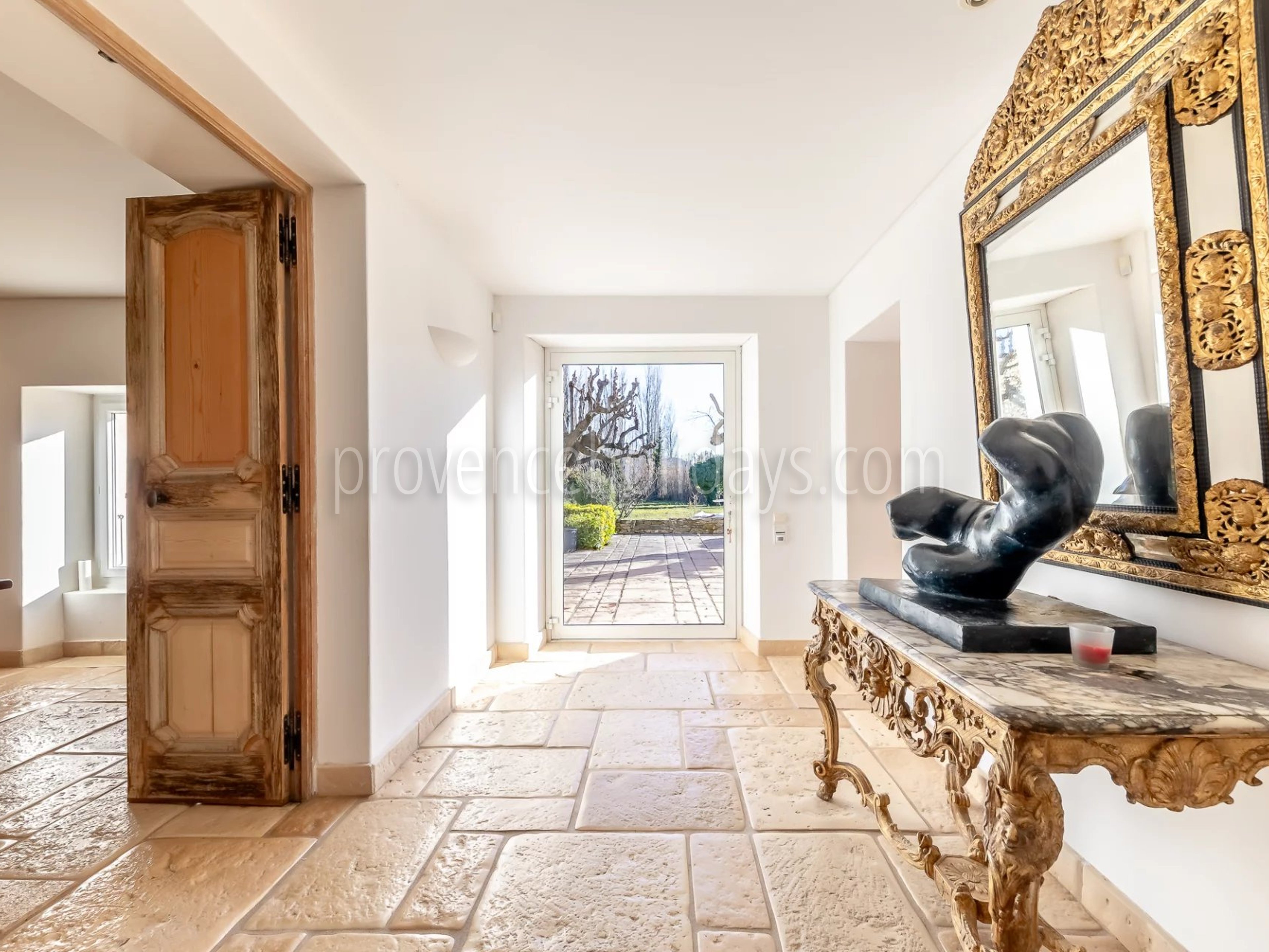 17 - Karaktervolle mas in Vaison-la-Romaine: Villa: Interior