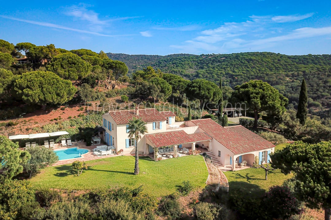 10 - Maison Jaspe: Villa: Exterior