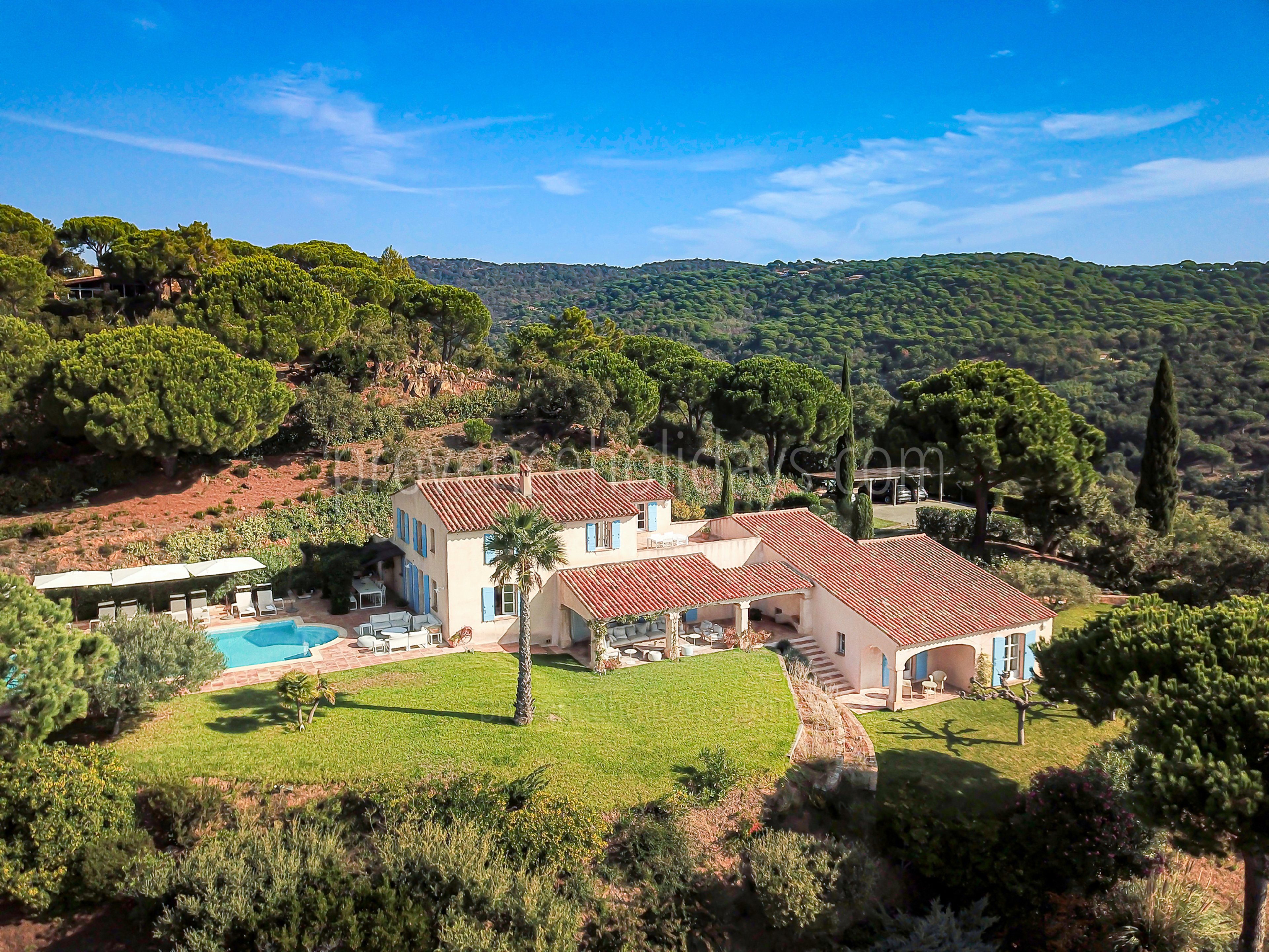 10 - Maison Jaspe: Villa: Exterior