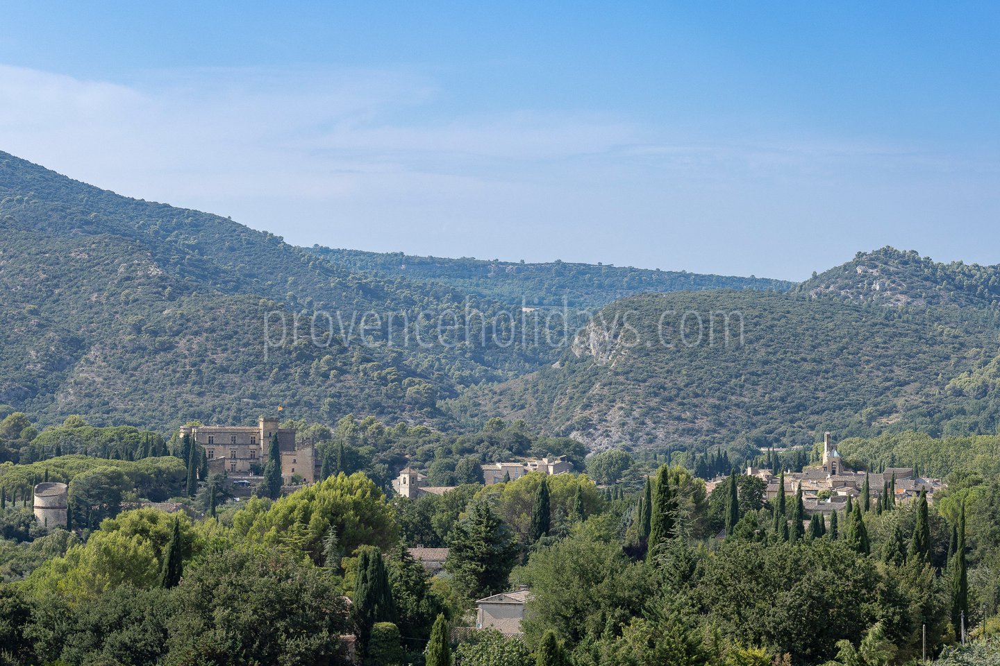 1 - Le Domaine de L\'Or Vert: Villa: Exterior