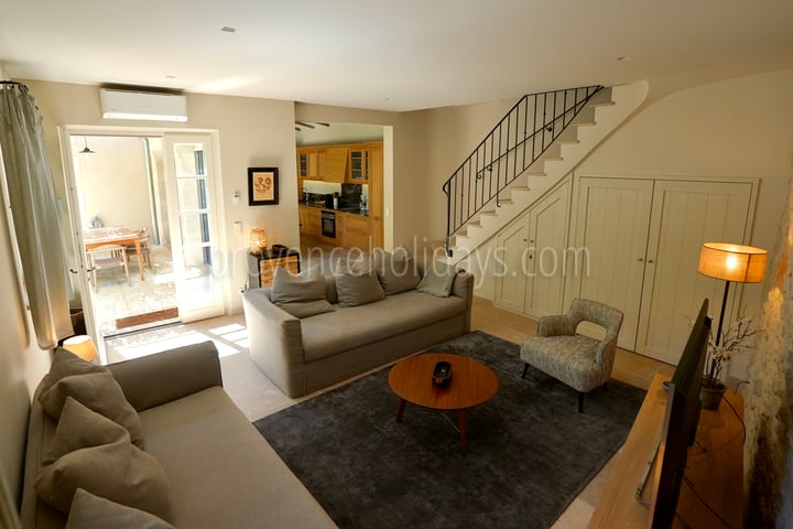 32 - La Saint-Rémoise: Villa: Interior